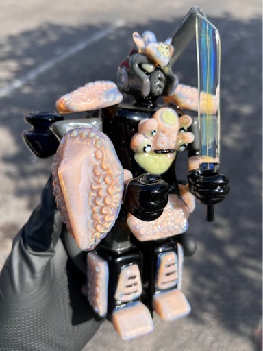 Preview pic of Master Geppeto Gundam Bot