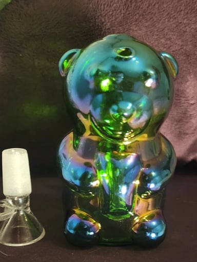 Preview pic of Cute green bear bong