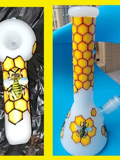 Preview pic of Bees beaker and spoon combo