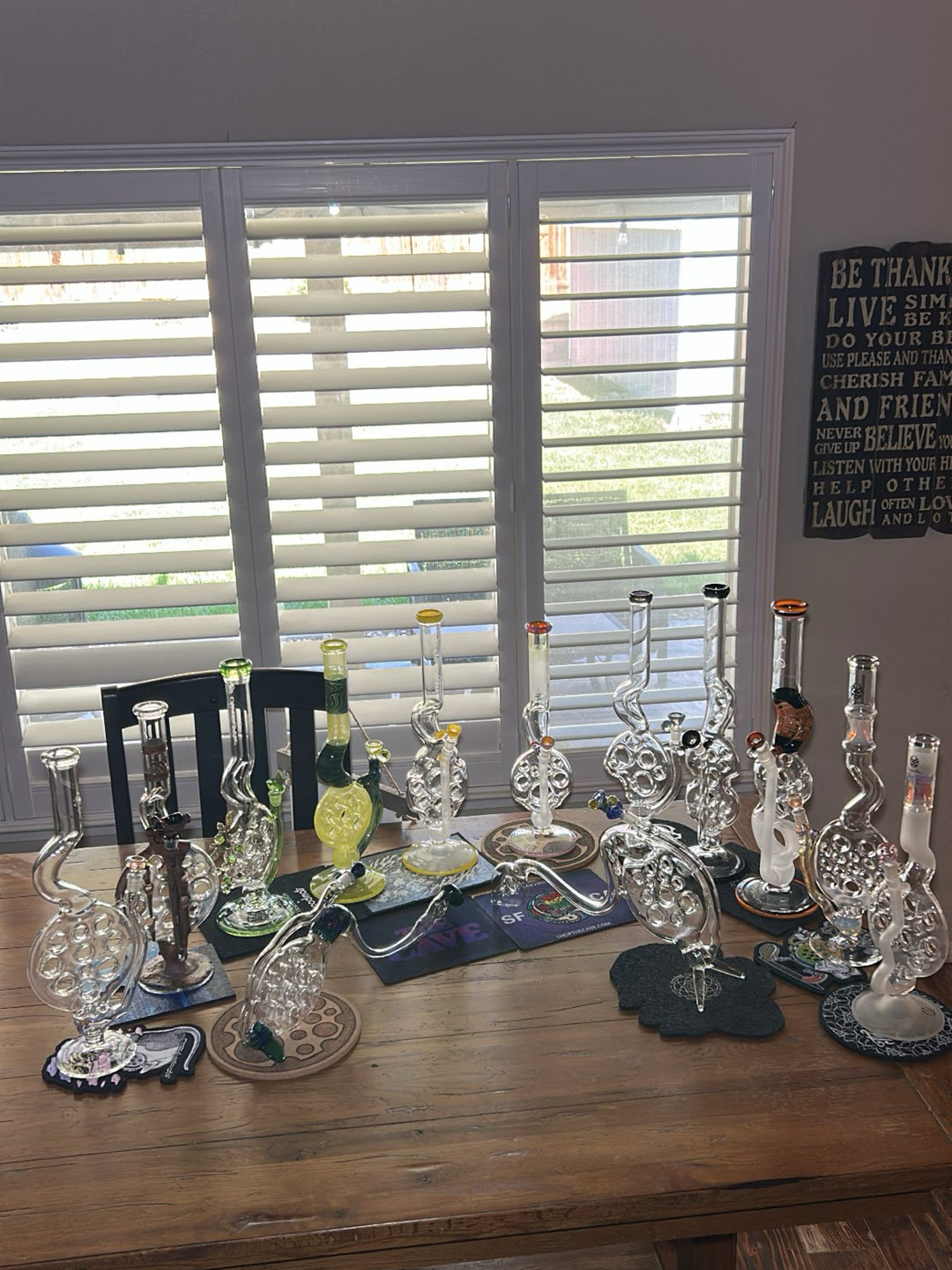 Preview pic of Swiss family pic🧀