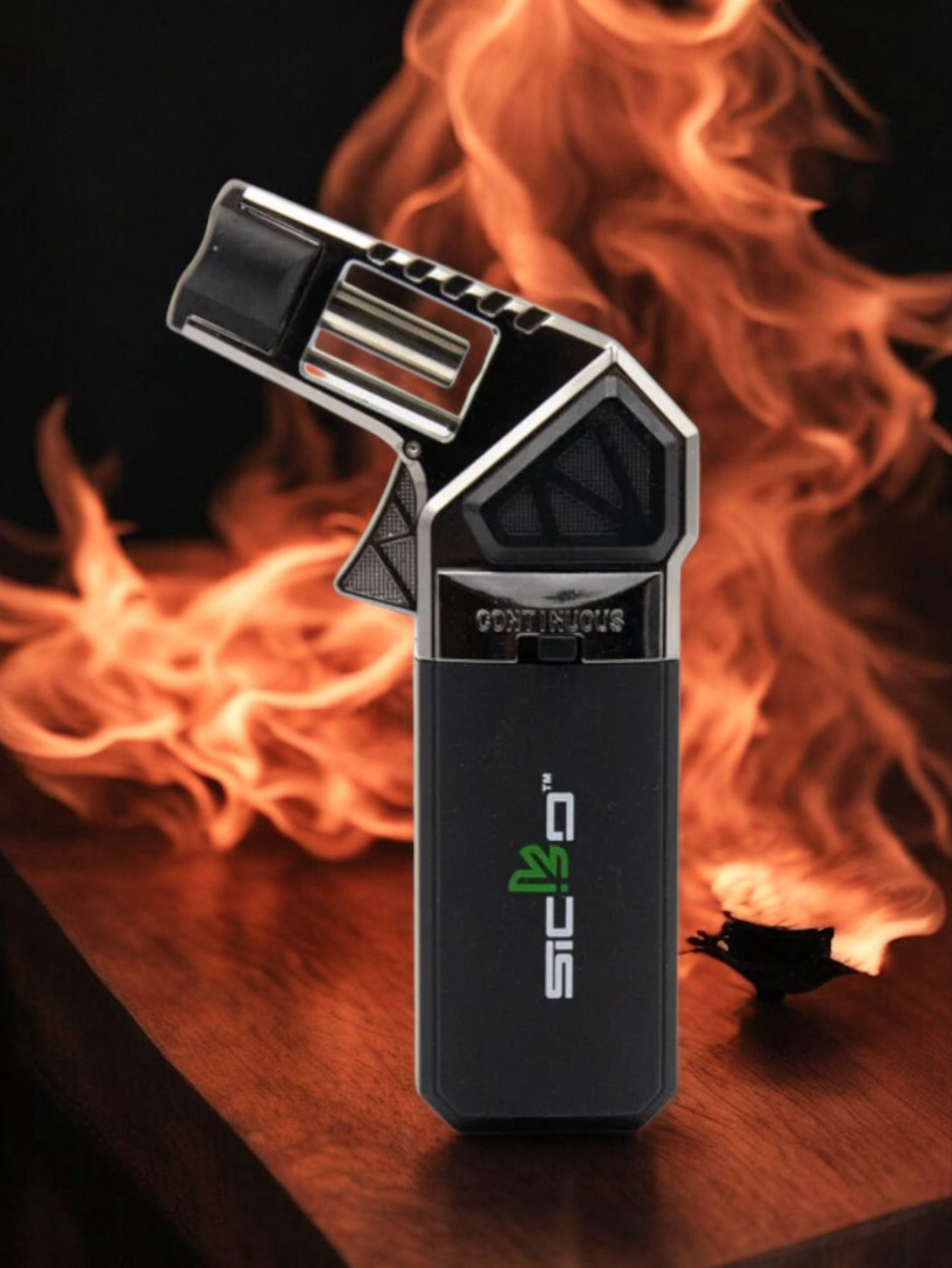 Preview pic of Sicko SKY111 🖤 Premium Butane Torch Lighter | Black