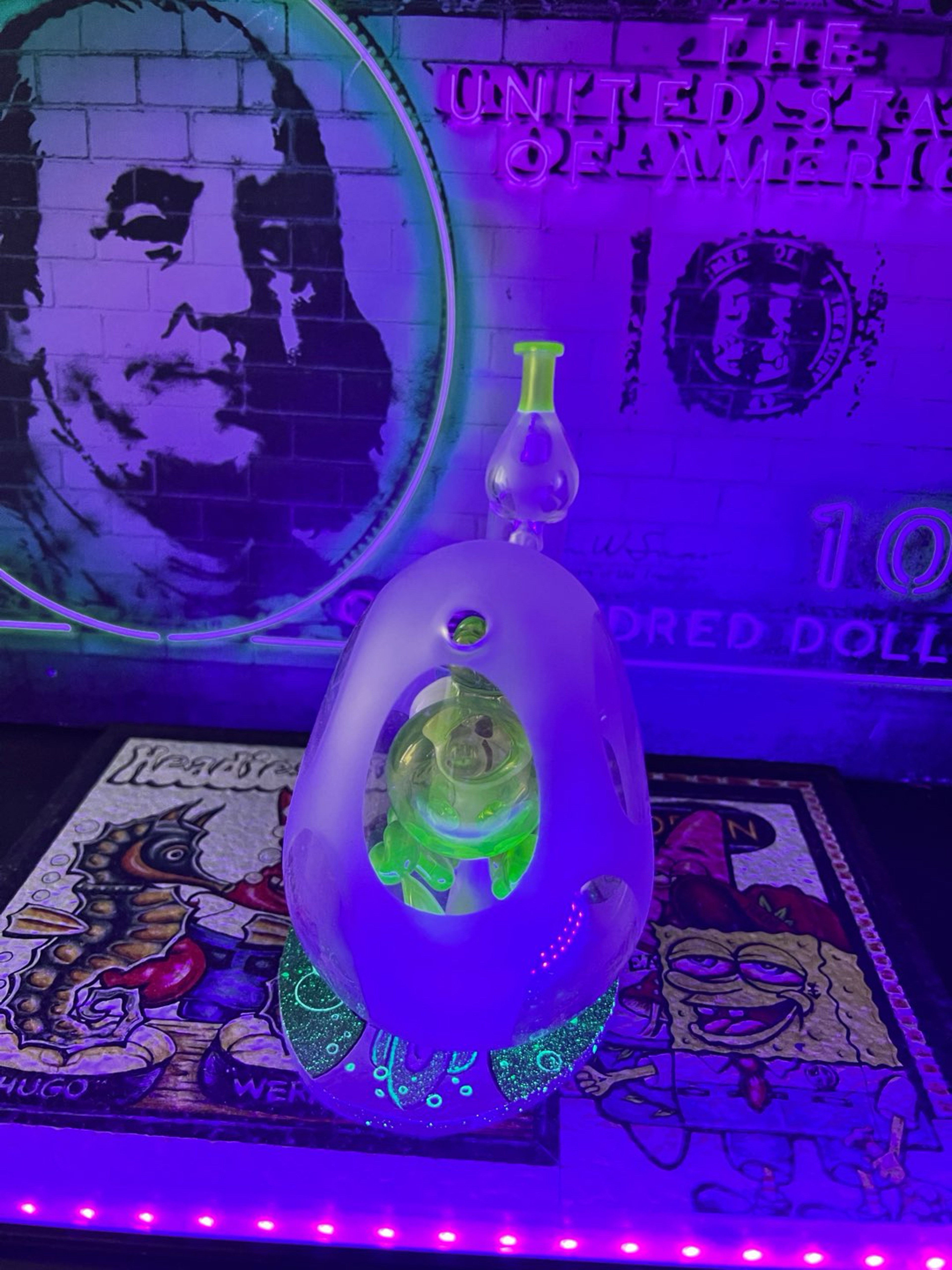 Preview pic of Full Size UV Yoshi Egg