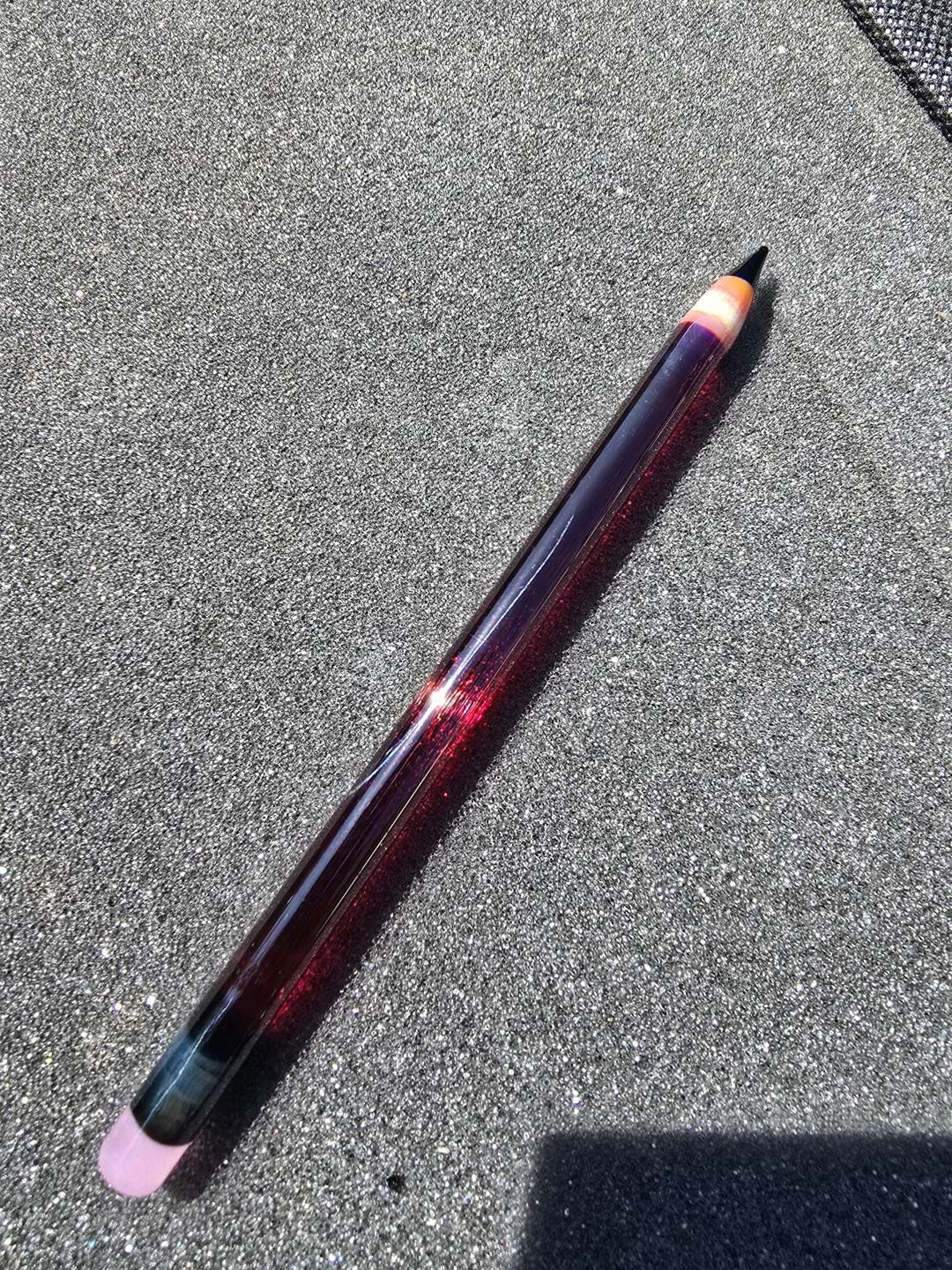 Preview pic of Red Elvis Pencil Dabber
