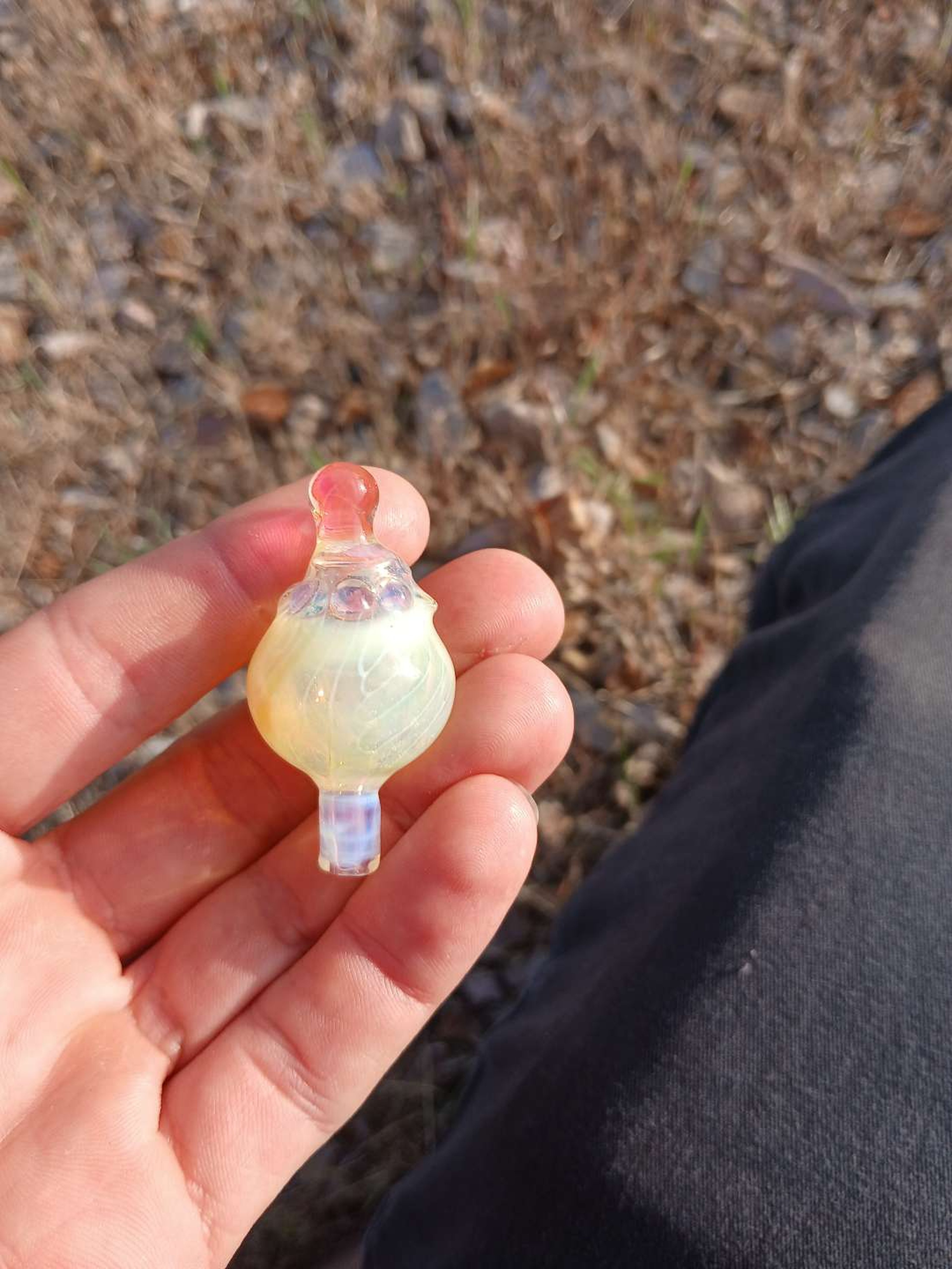 Preview pic of Gold fume bubble cap