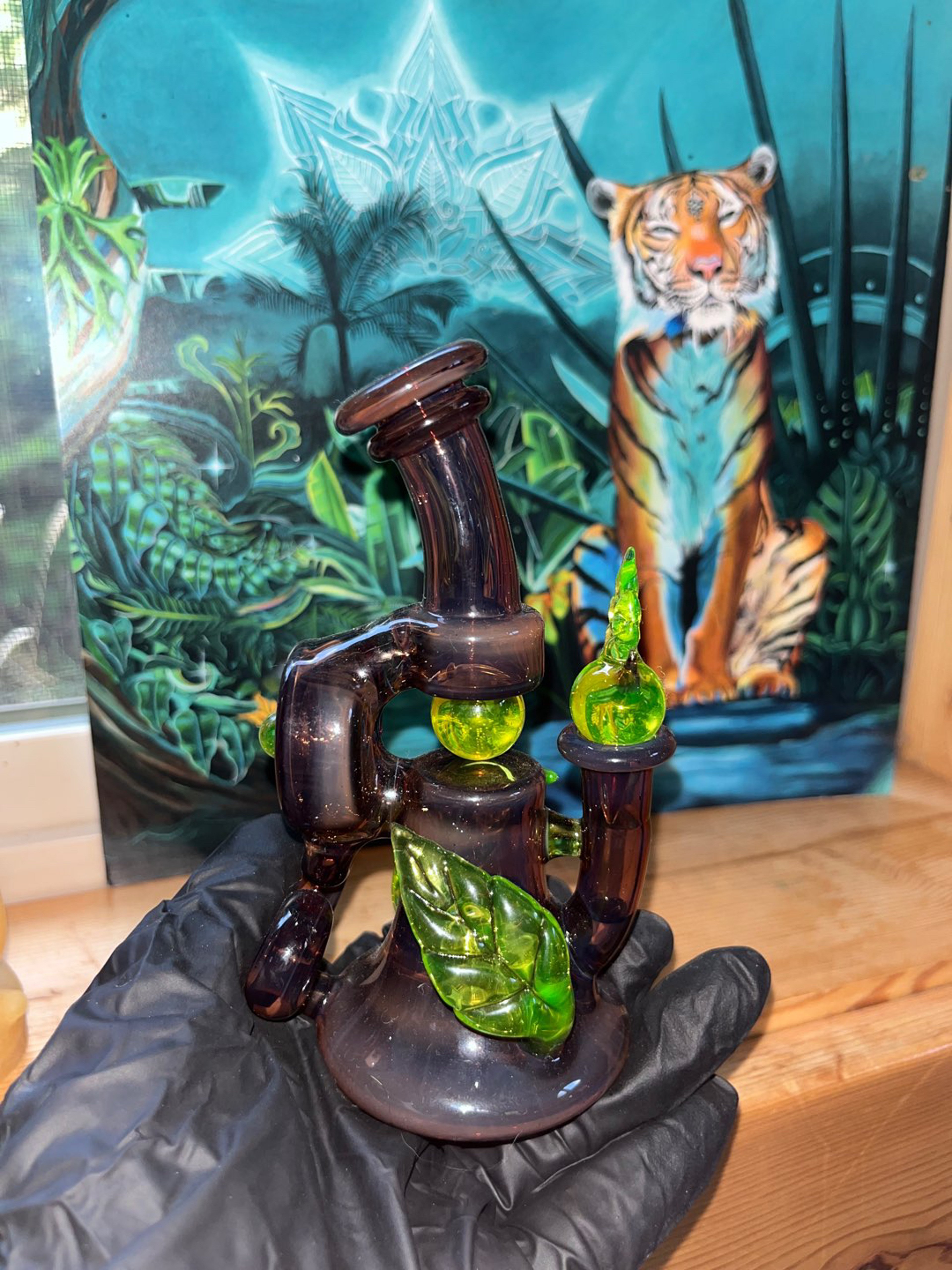 Preview pic of Tainted Glass Mini Rig