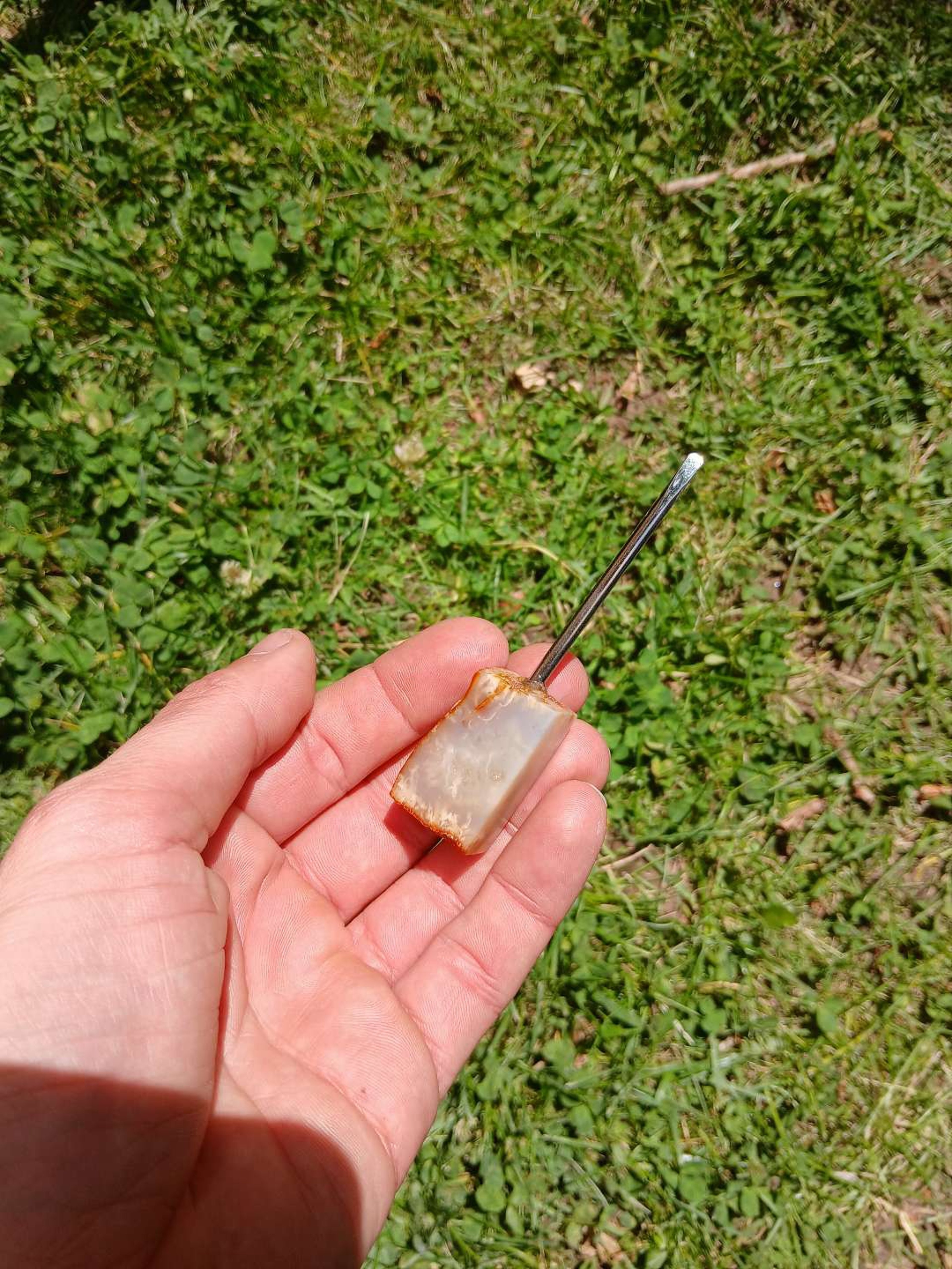 Preview pic of Carnelian dab tool