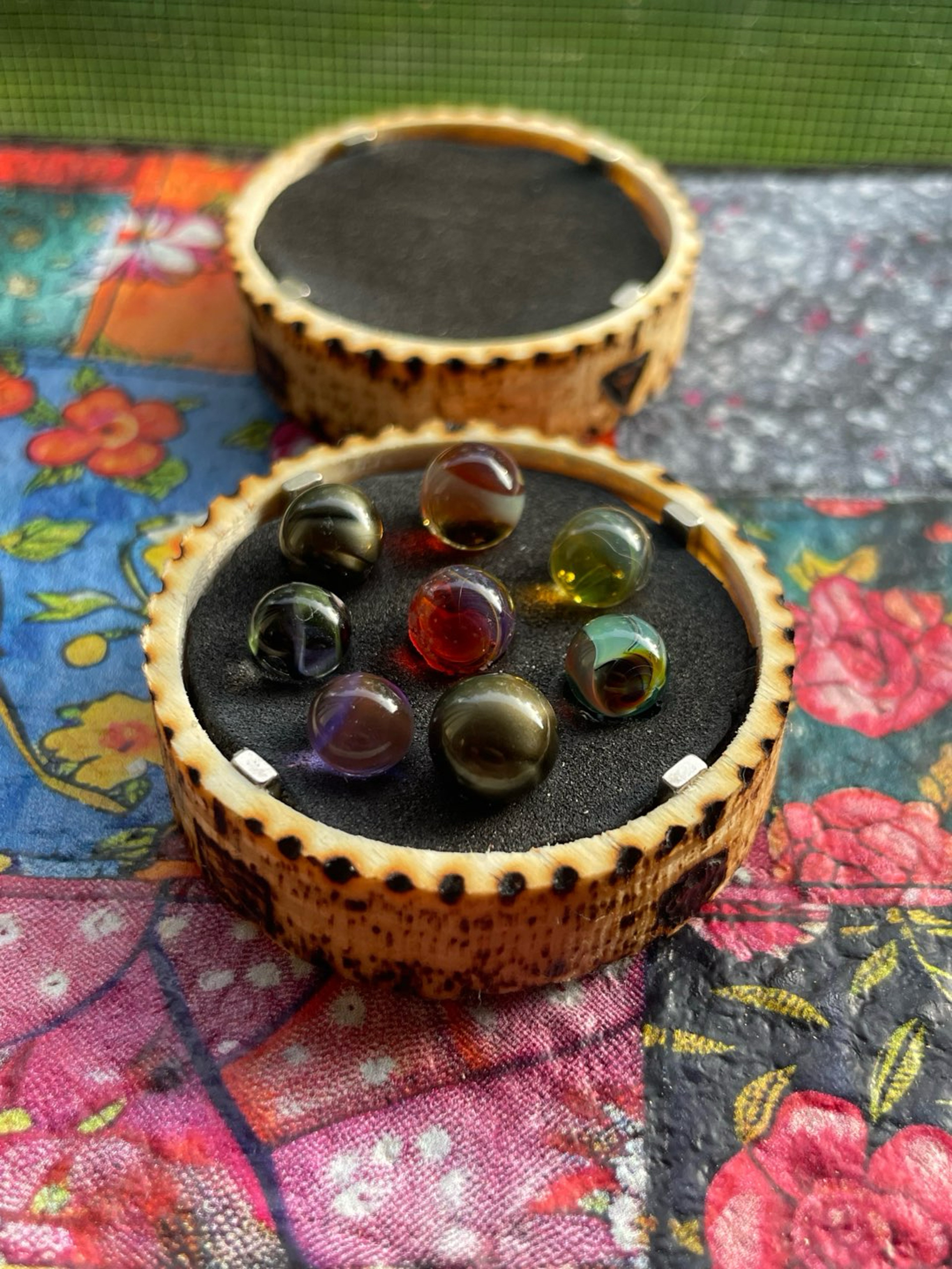 Preview pic of Mini Pearl Box #3