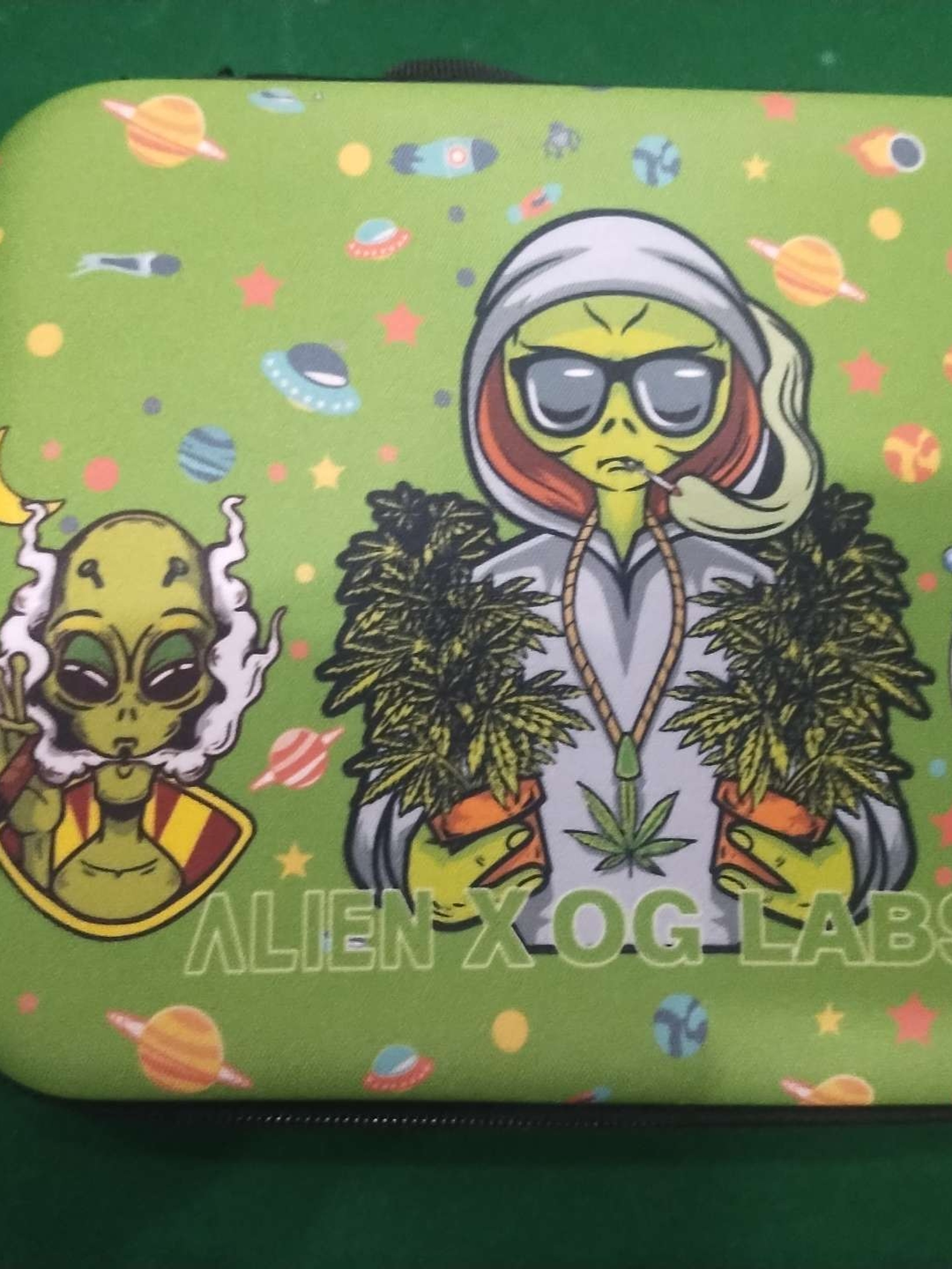 Preview pic of Alien OG Lab Kit