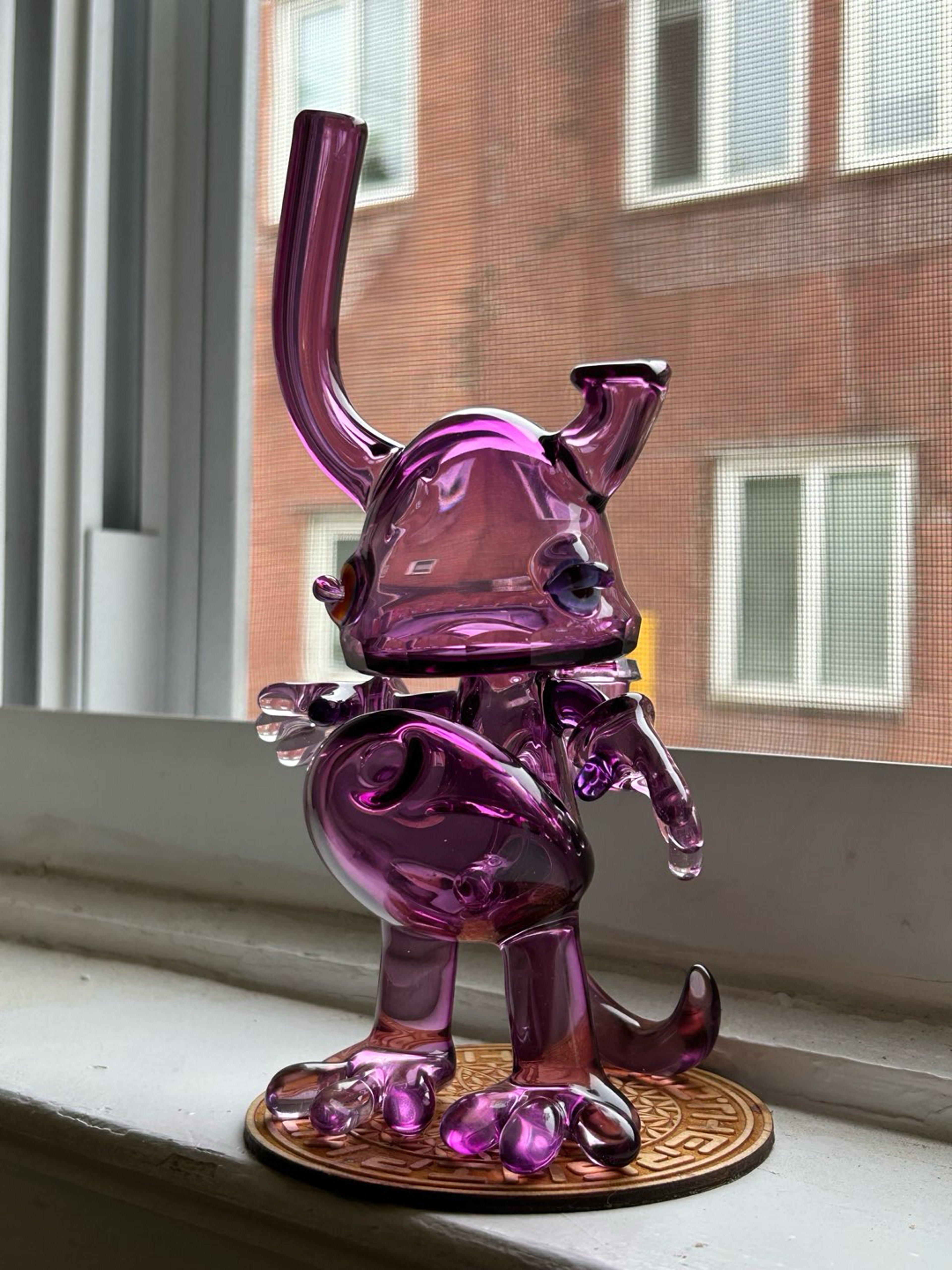 Preview pic of Lerk ruby amethyst faceted stander
