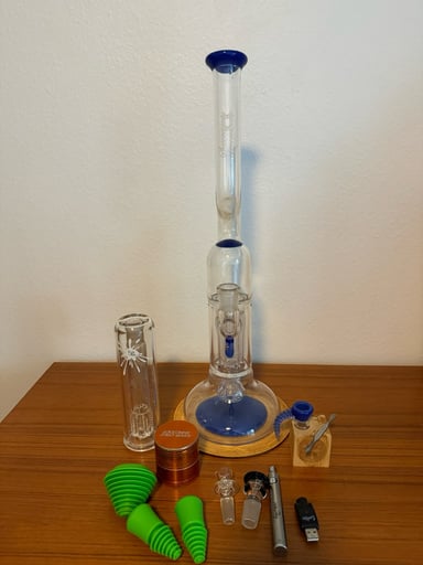 Preview pic of Sovereignty Peyote Pillar Hollow Foot Blue Cheese + Extras