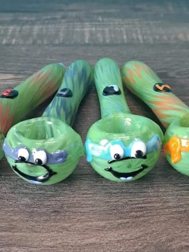 Preview pic of Ninja turtle spoon- Raphael