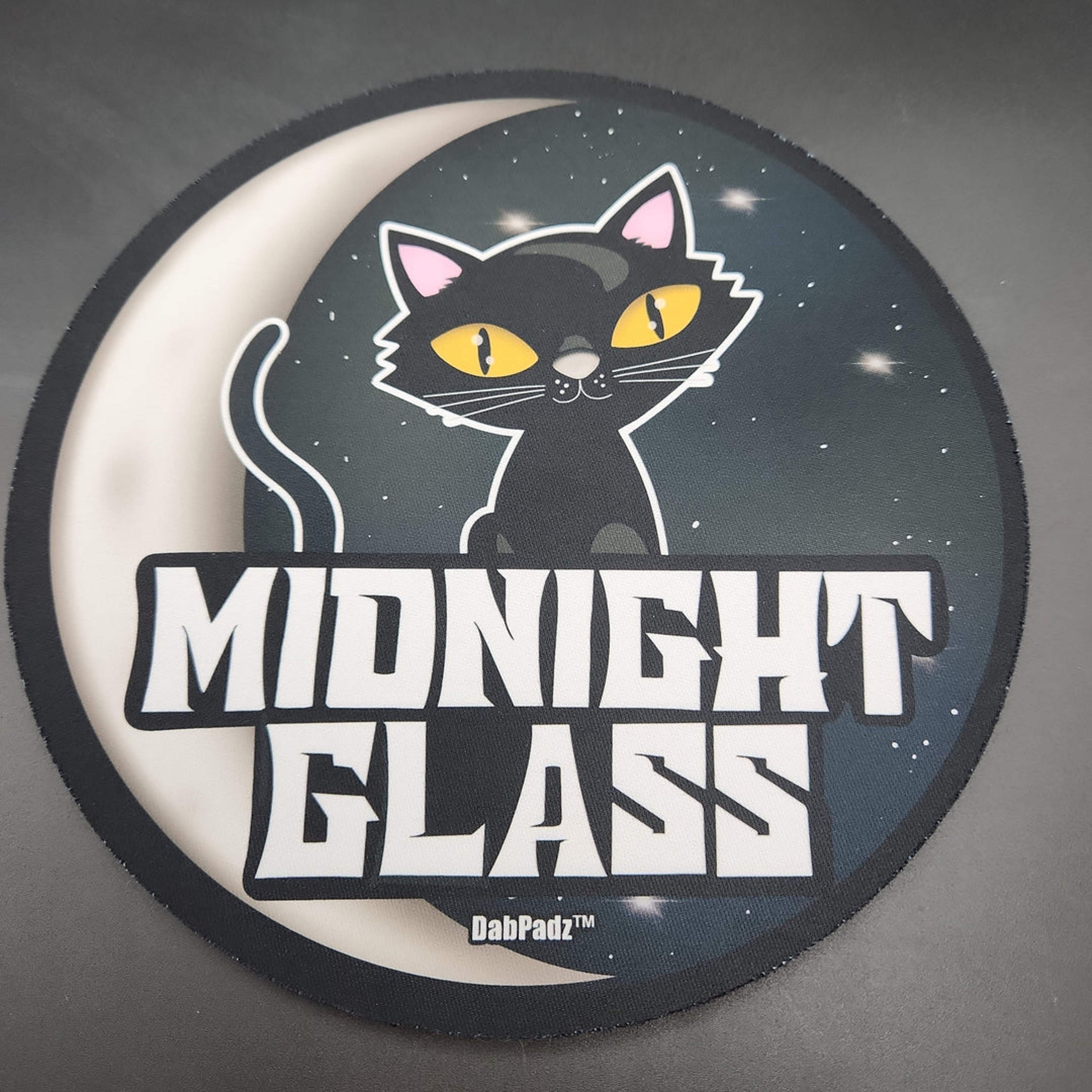 Preview pic of MIDNIGHT GLASS ROUND 8" DAB MAT