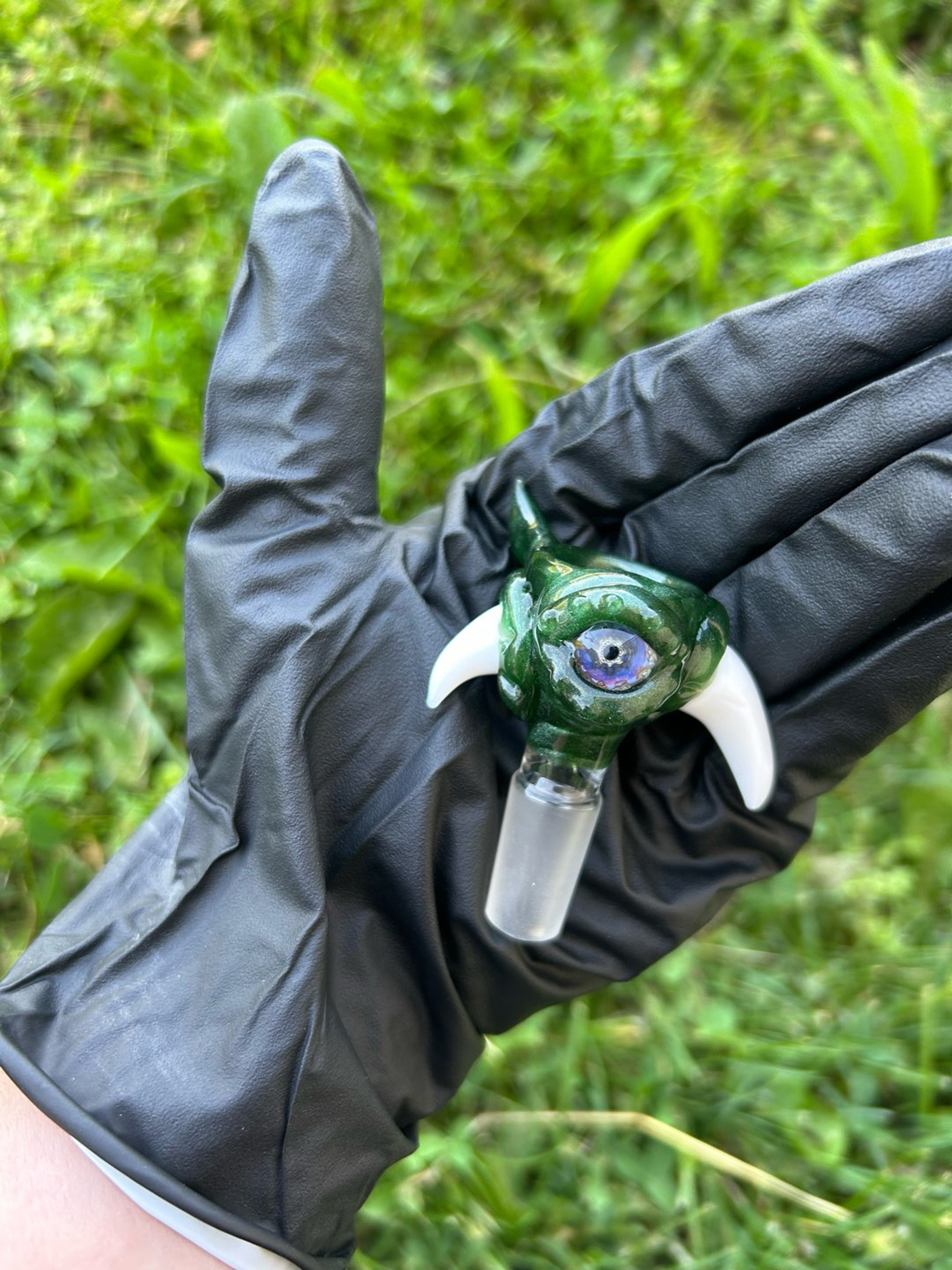 Preview pic of Mako Glass Goblin Creatures w/ Horns 14m Herb Slide