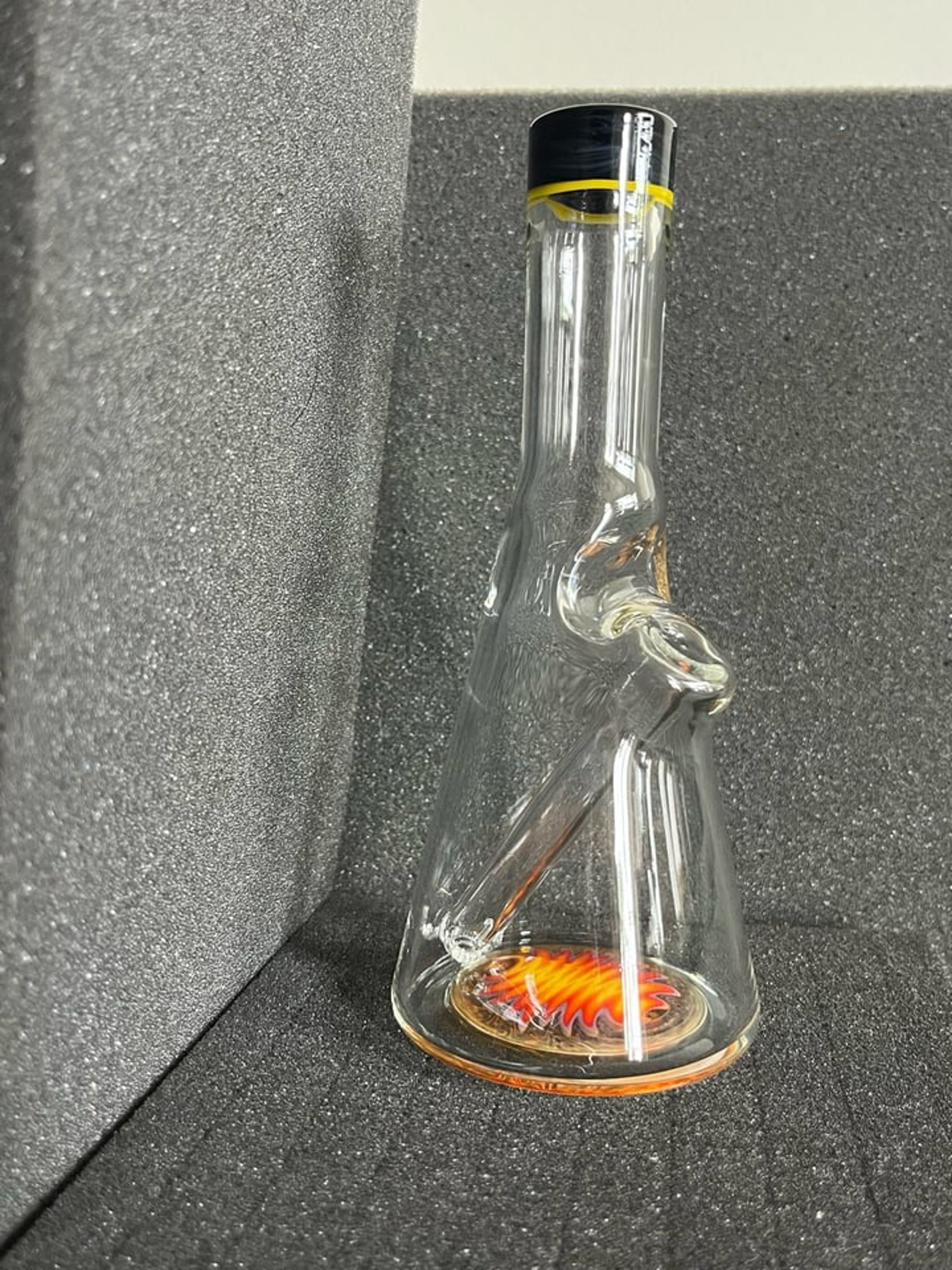 Preview pic of @Nesglass_619 Wig Wag Beaker (OBO)