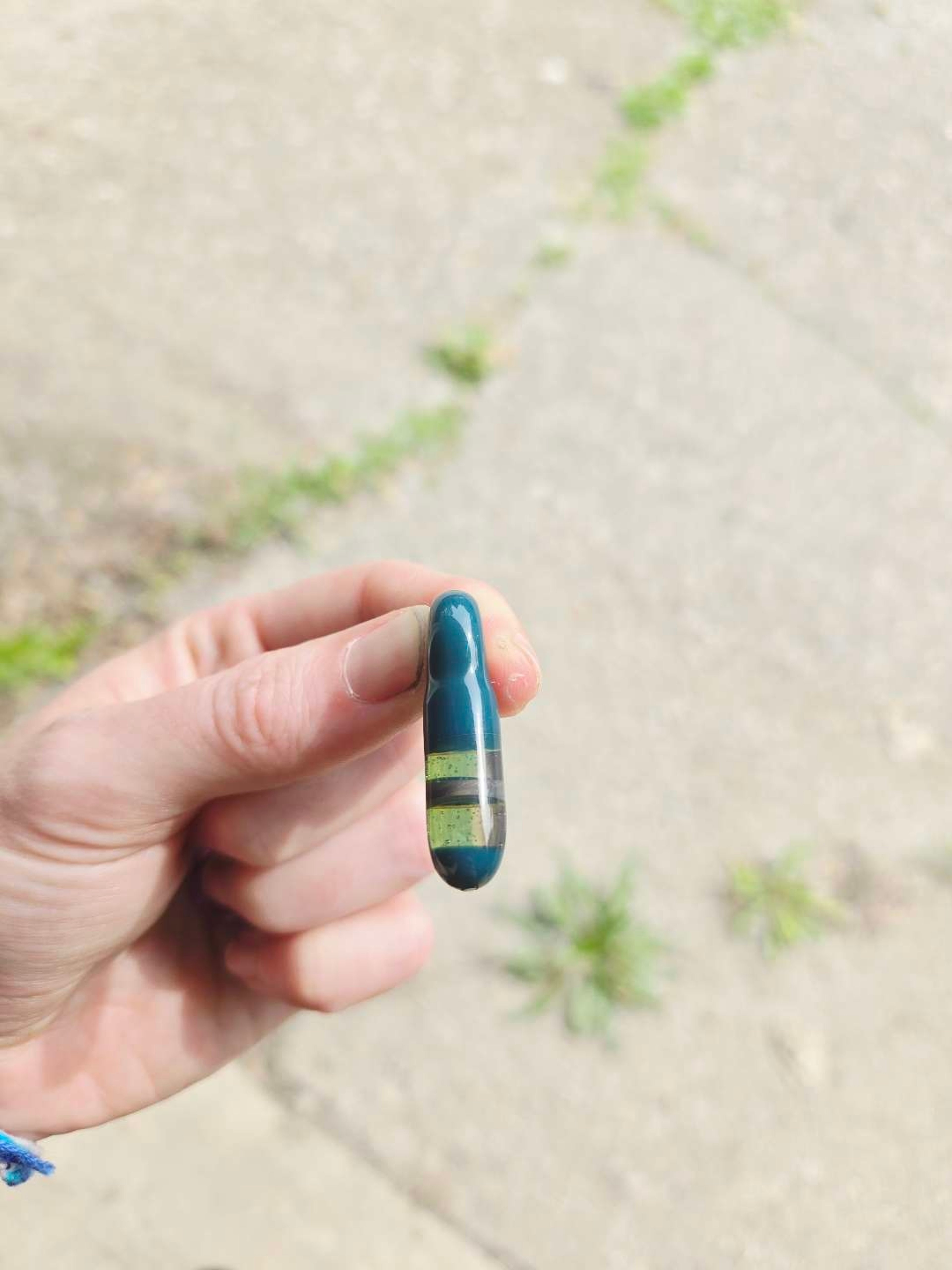 Preview pic of Capsule Pendant