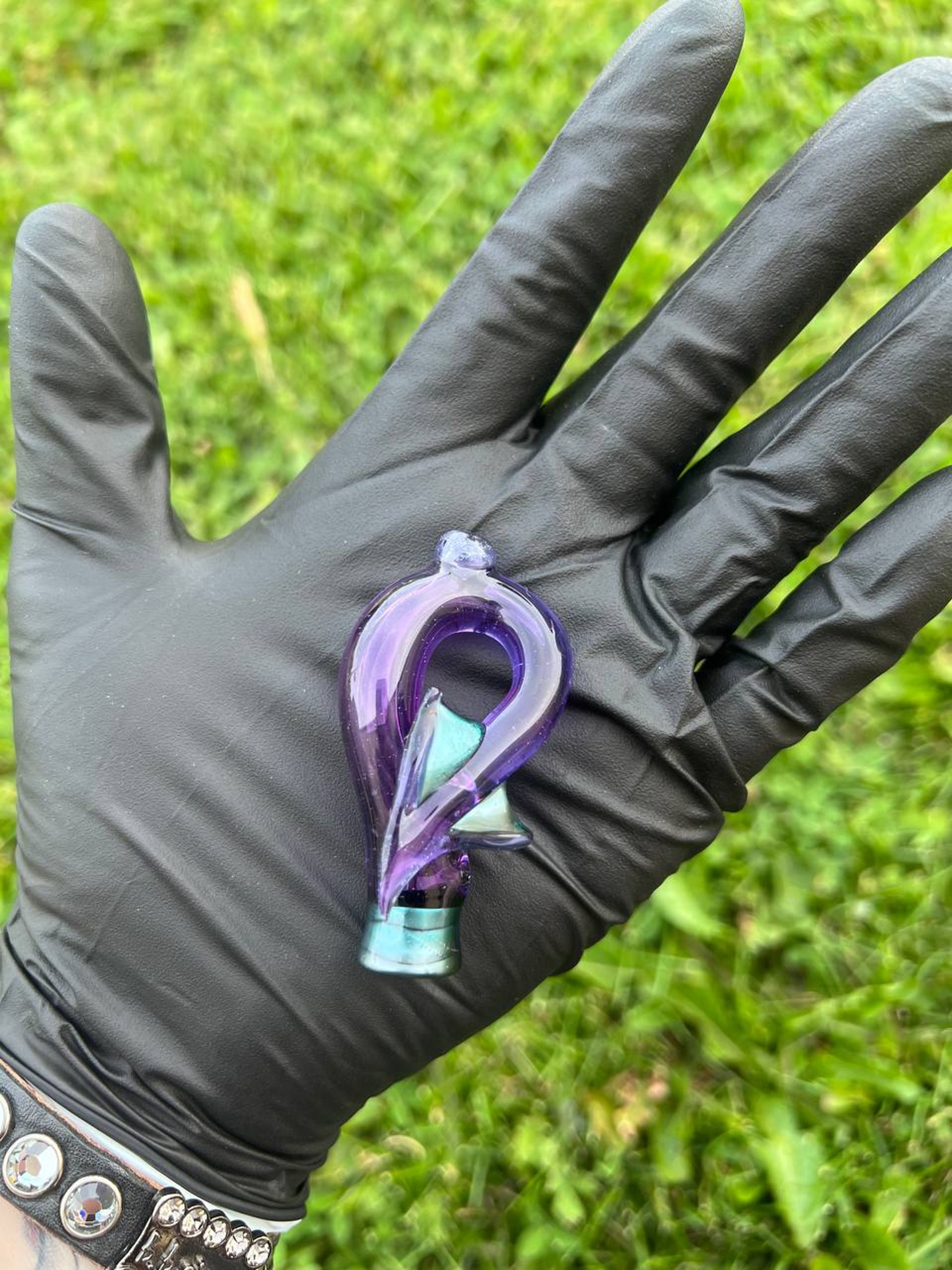 Preview pic of Mako Glass Puffco Pivot Mouthpiece | Dragon Tail - Purple