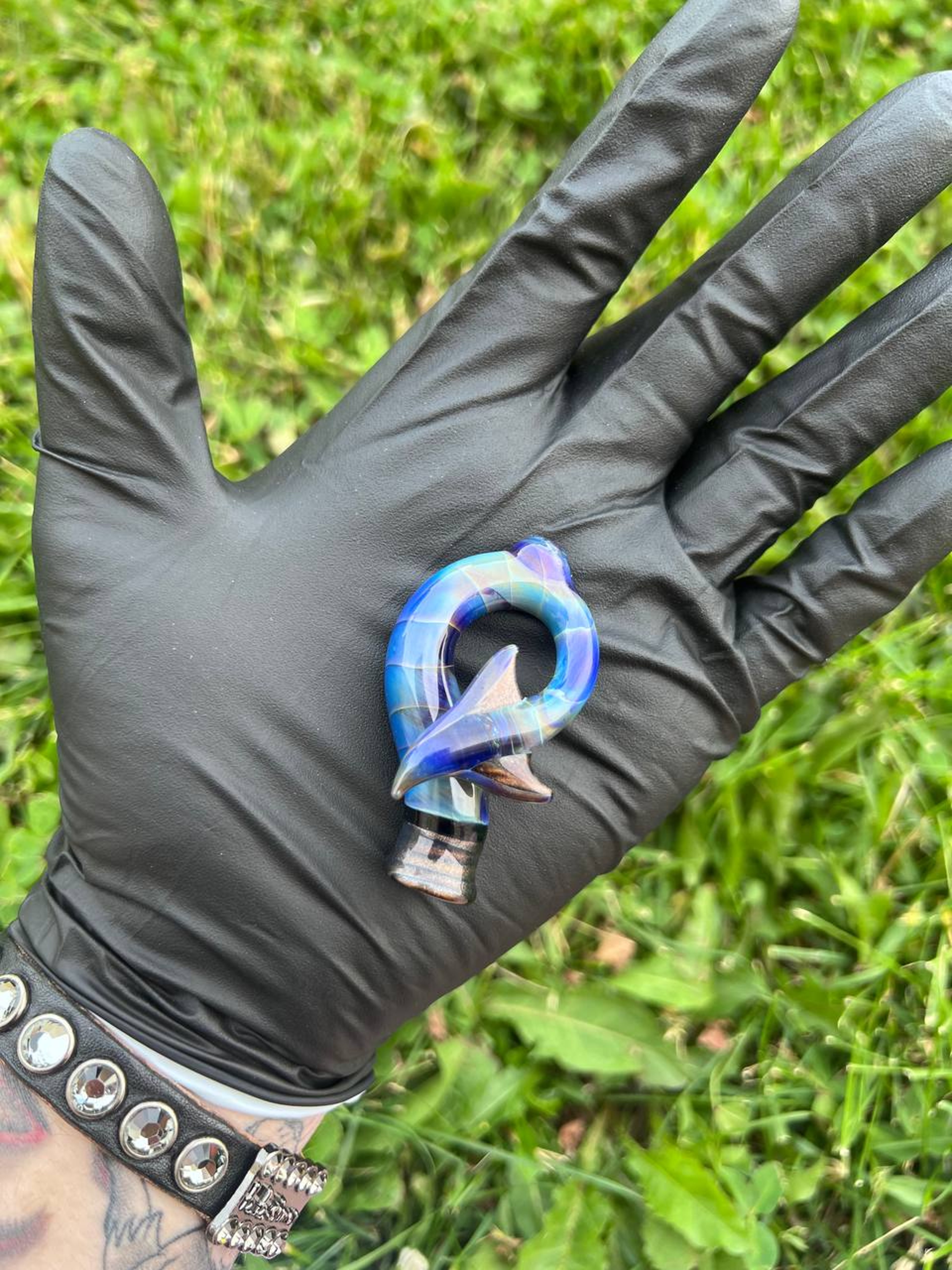 Preview pic of Mako Glass Puffco Pivot Mouthpiece | Dragon Tail - Amber Purple