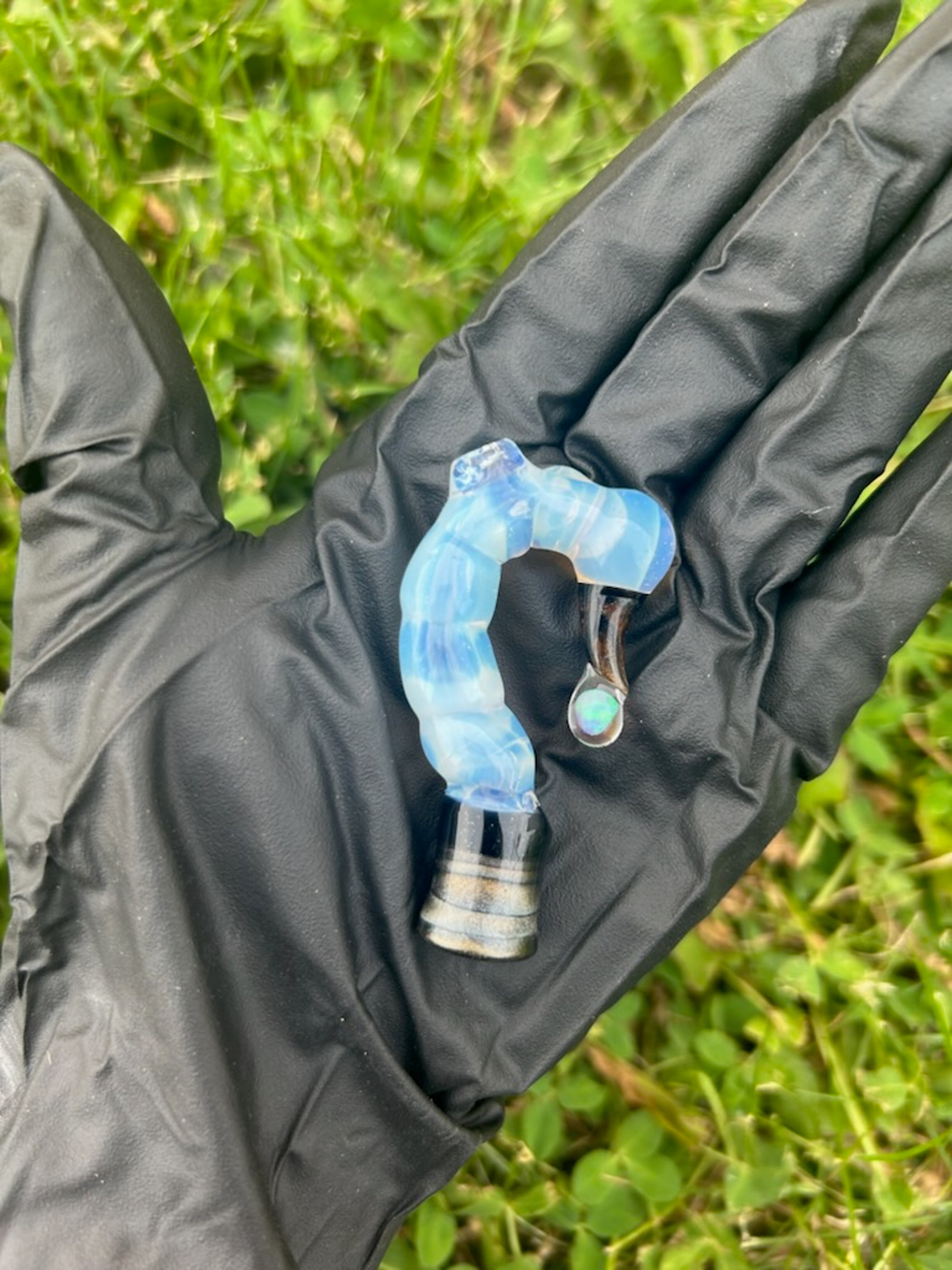 Preview pic of Mako Glass Puffco Pivot Mouthpiece | Scorpion Tail - Ghost w/ Opal
