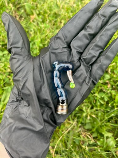 Preview pic of Mako Glass Puffco Pivot Mouthpiece | Scorpion Tail - Teal w/ Venom