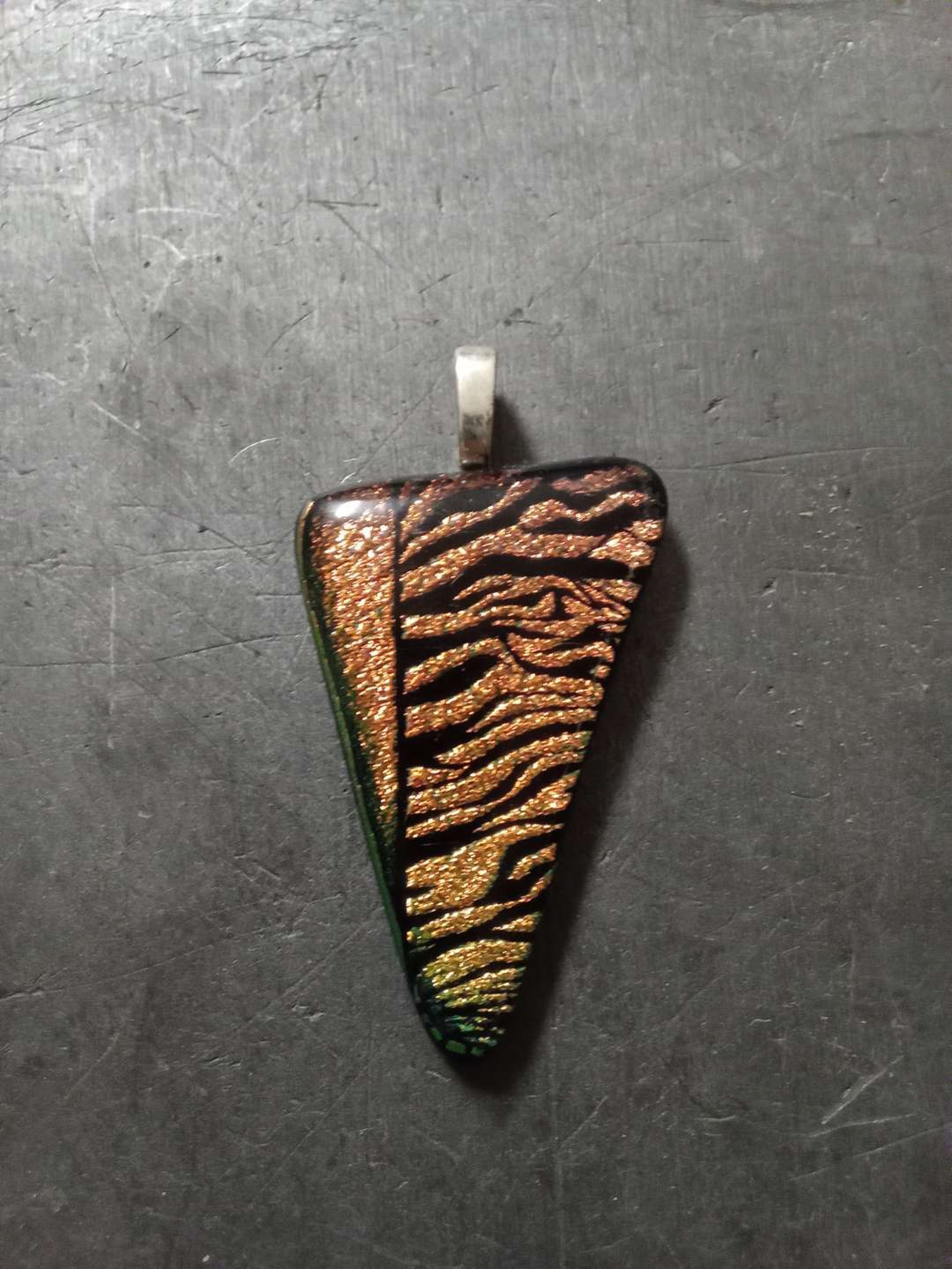 Preview pic of glass dicro pendant