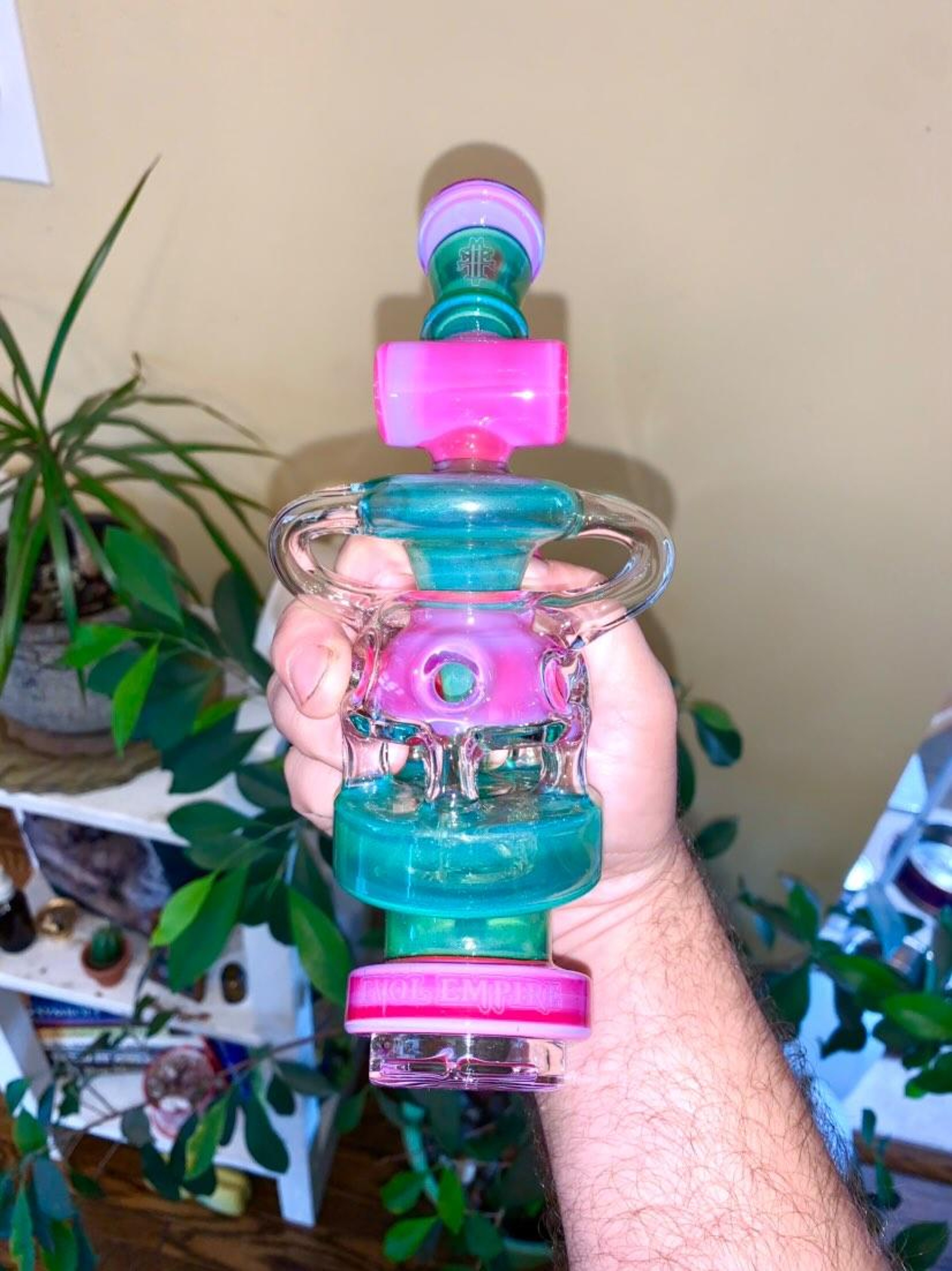 Preview pic of Evolempireglass Hiro Puffco Top