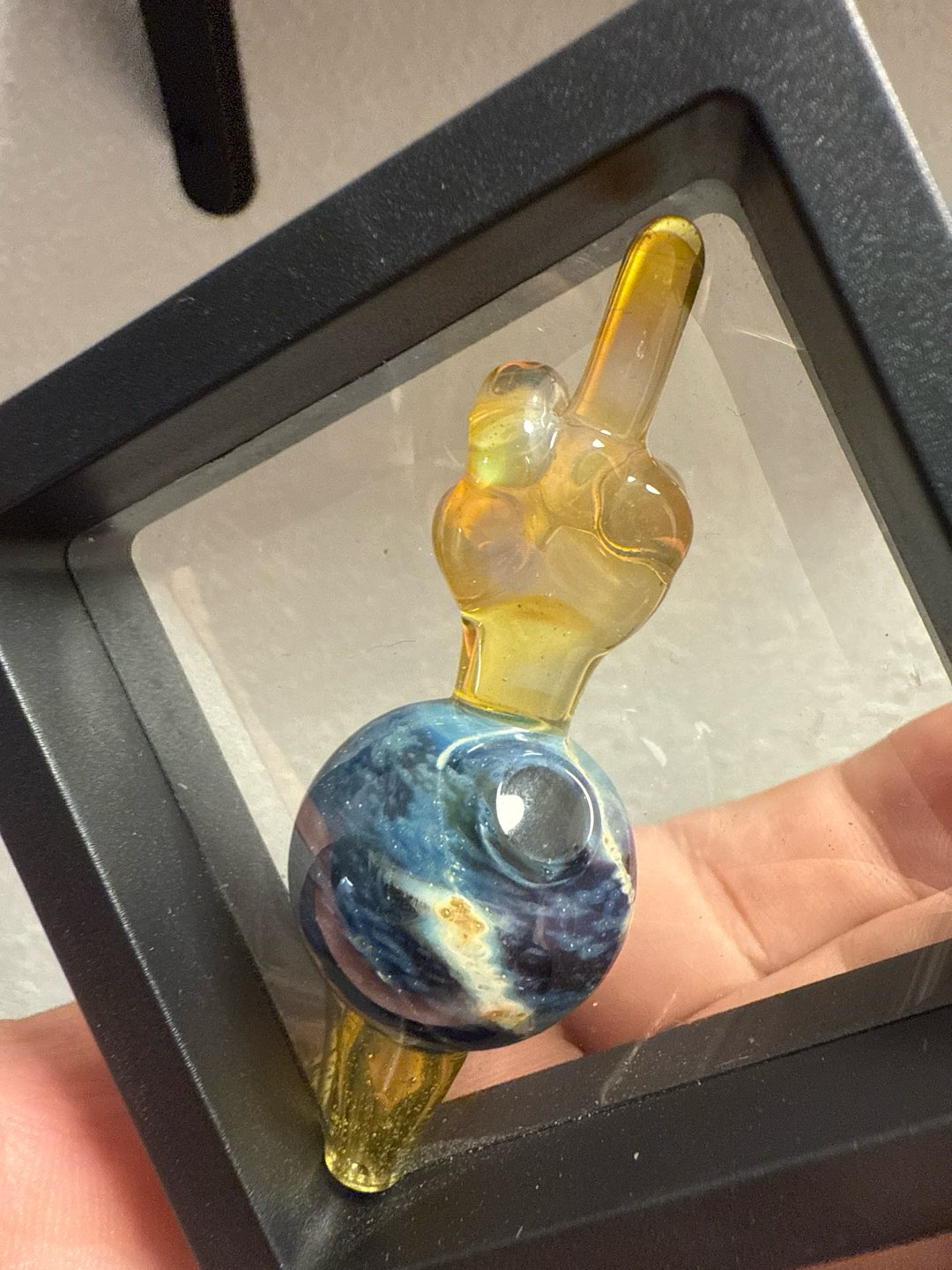 Preview pic of Commanderglass x Madhatterglassworks