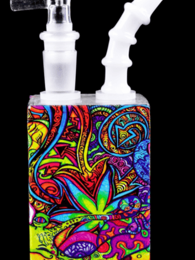 Preview pic of Trippy Sipper Juice Box Bong/ Dab Rig