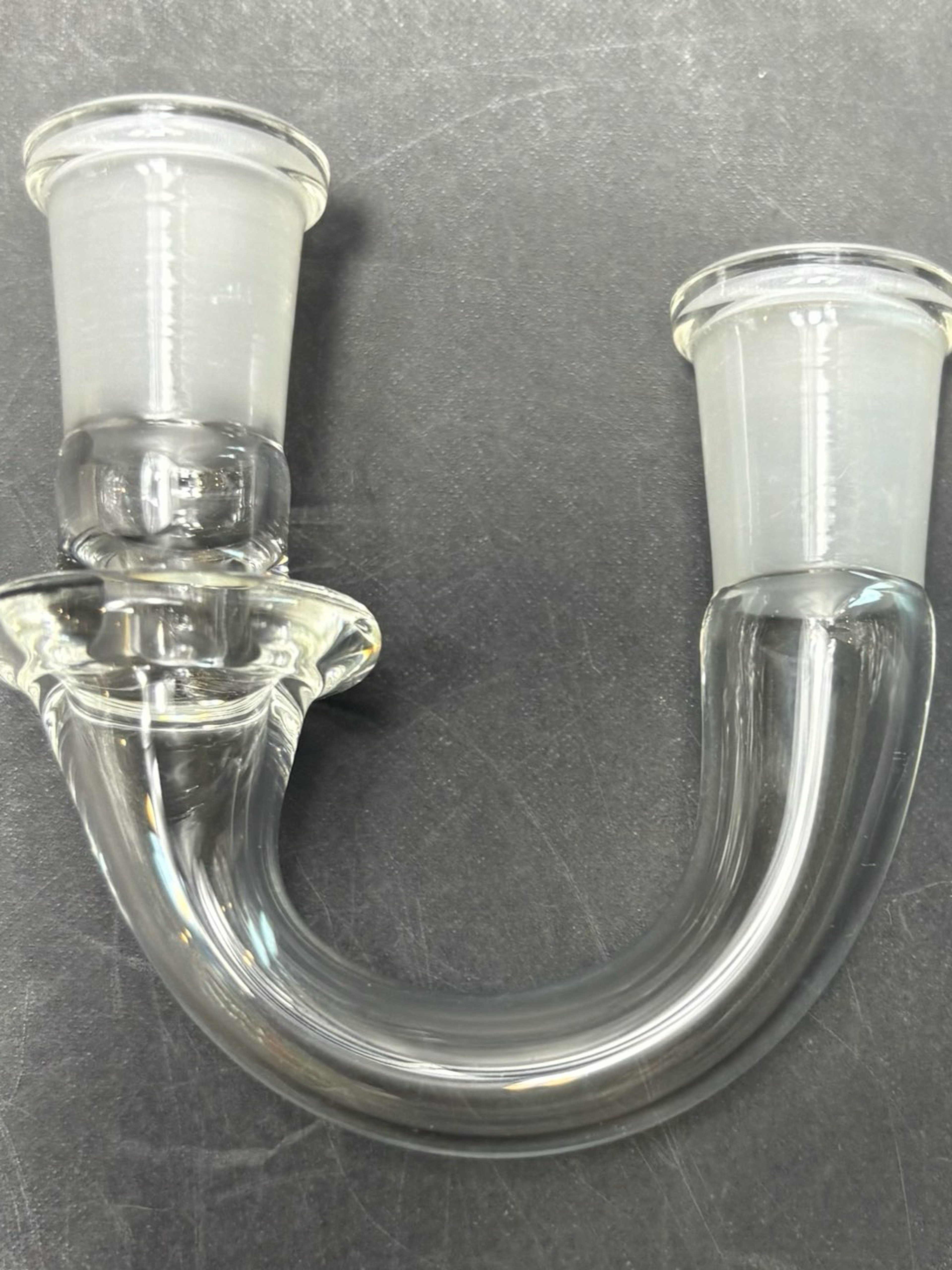 Preview pic of Glass U shape Adapter 14mm Female to 14mm Female / Nectar Collector Adapter