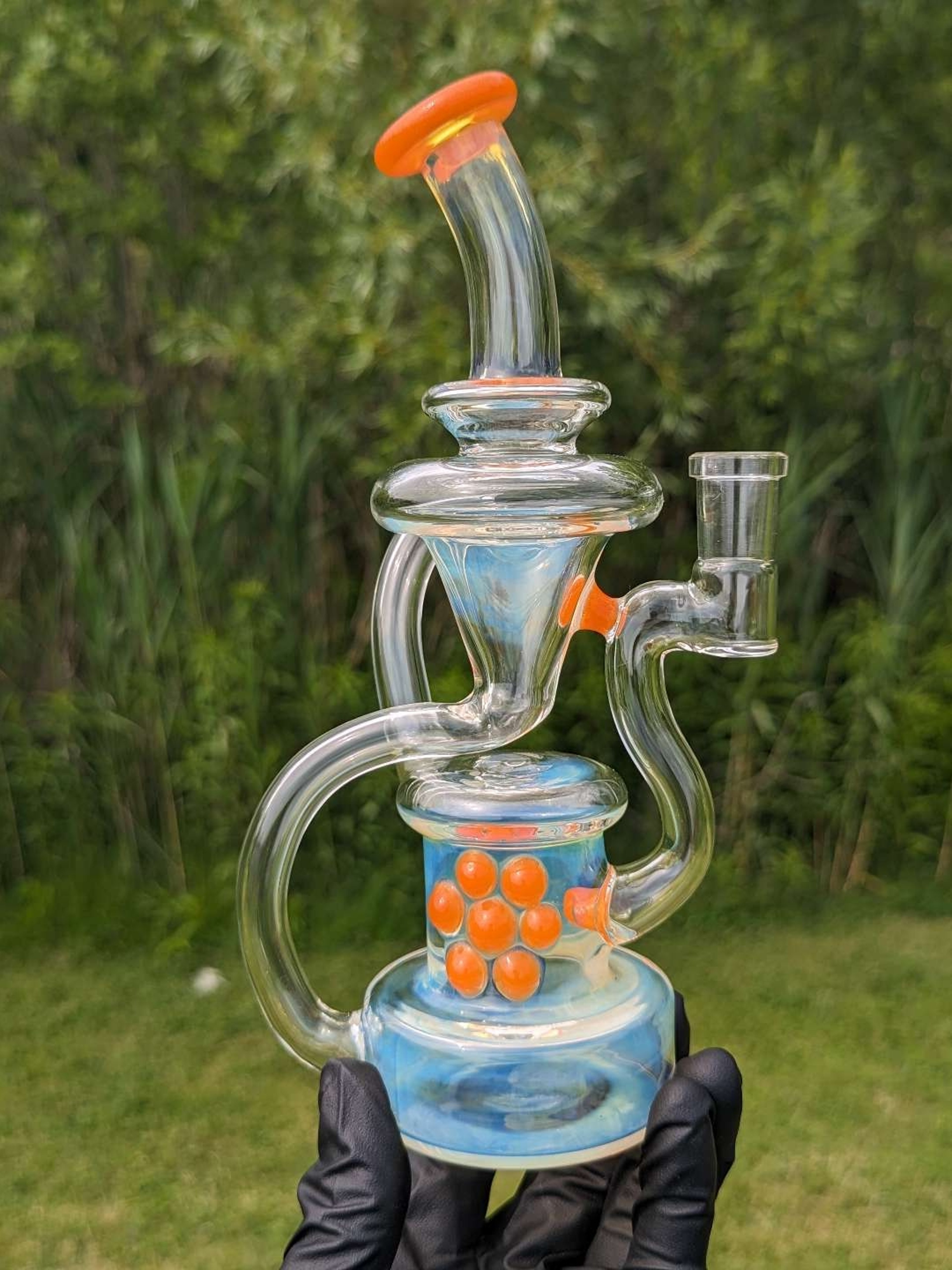 Preview pic of Uzzi Glass Floating Recycler Dab Rig