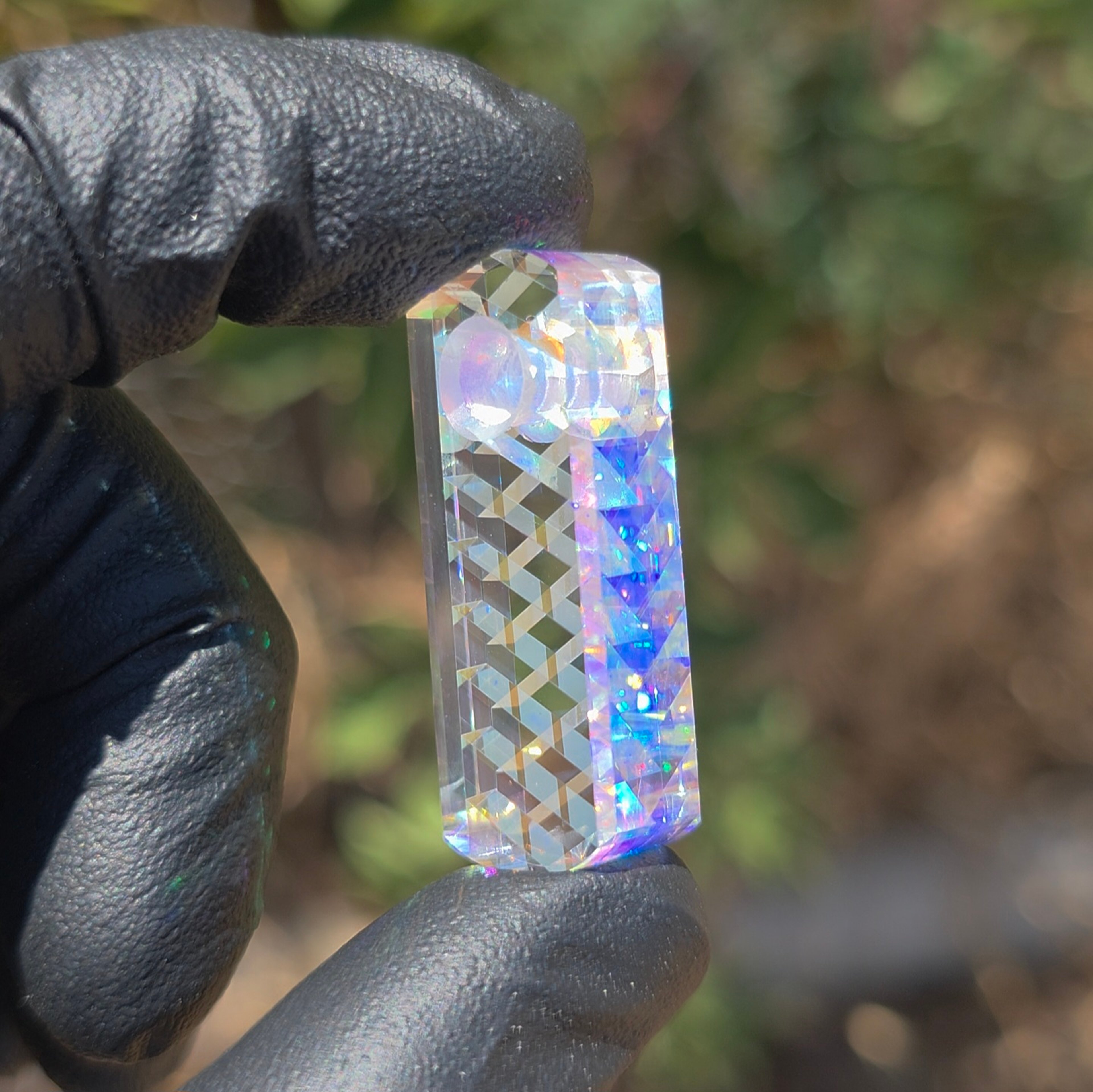 Preview pic of Rounded Column Faceted Dichro Lattice Layered Pendant