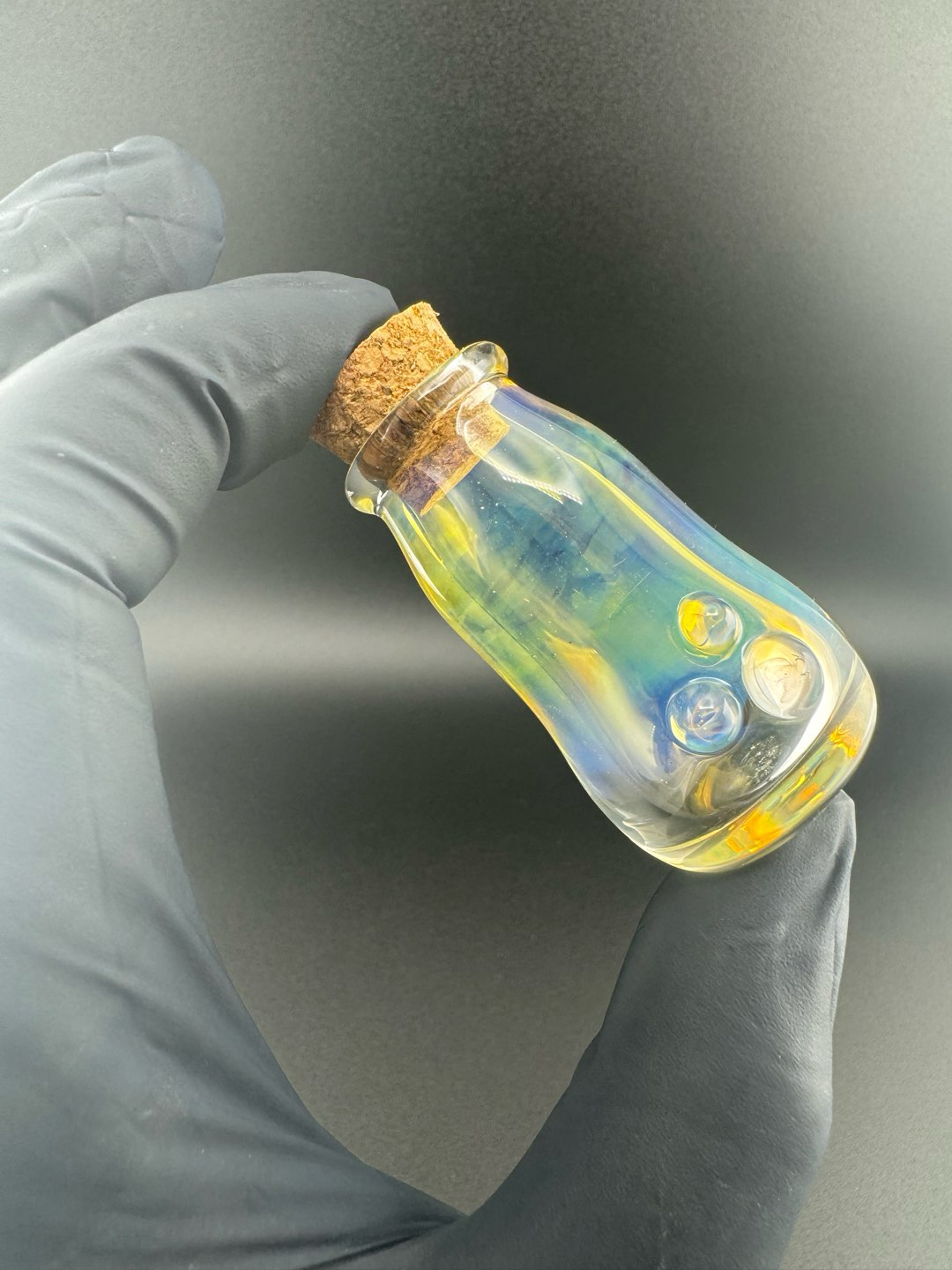 Preview pic of Silver fume mini potion bottle