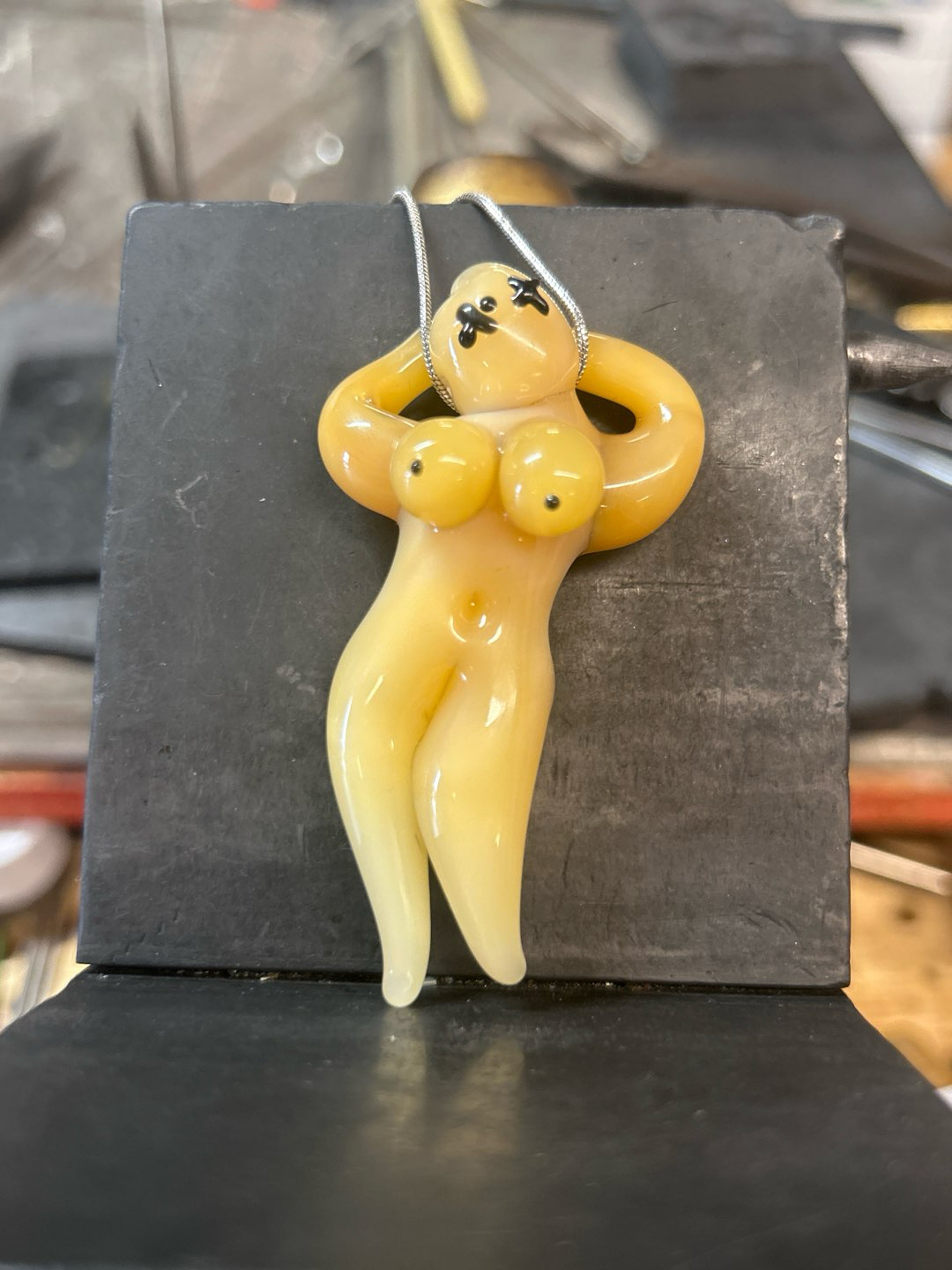 Necklace pendant image 0
