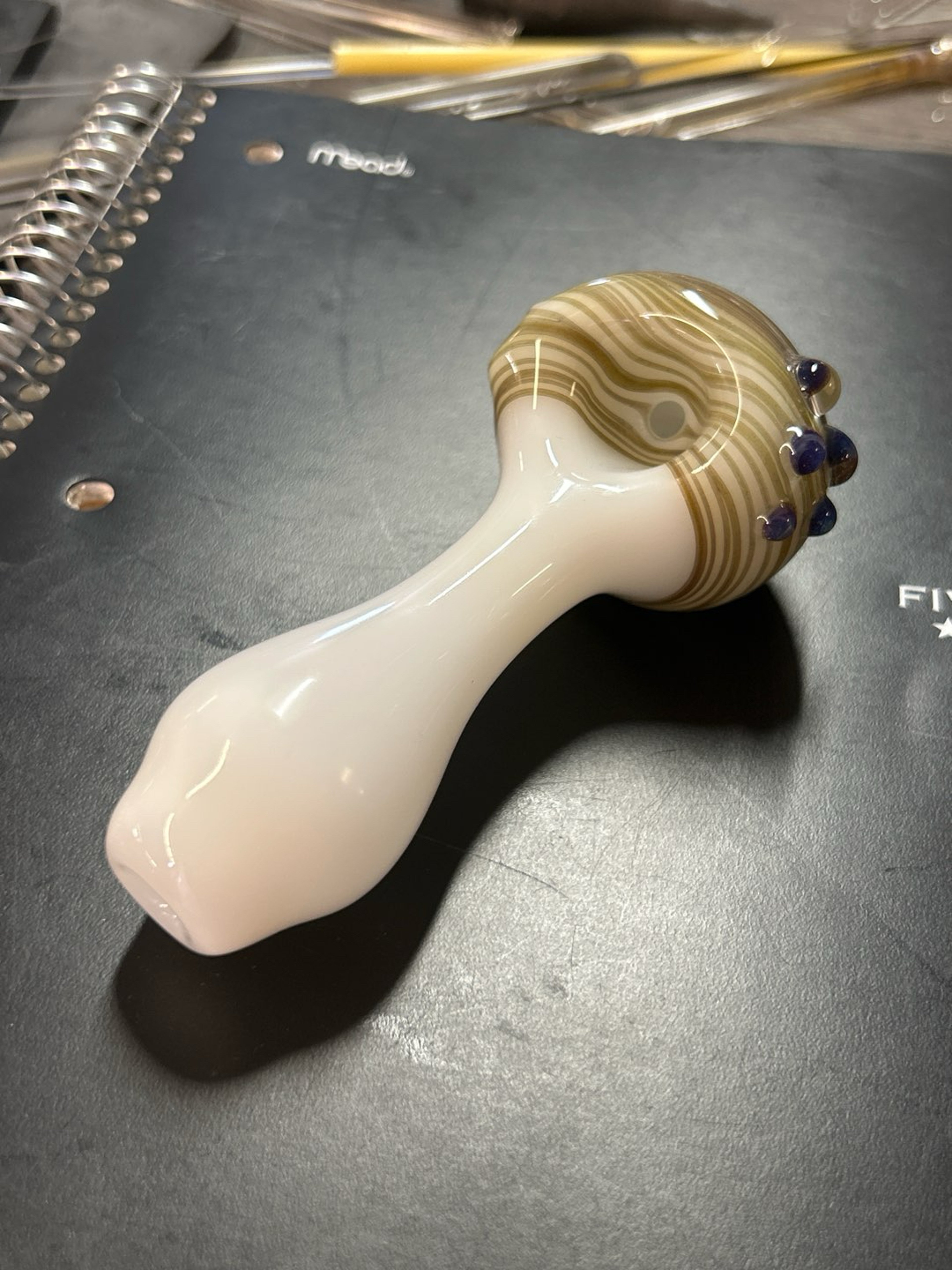 Preview pic of 5 in spoon pipe
