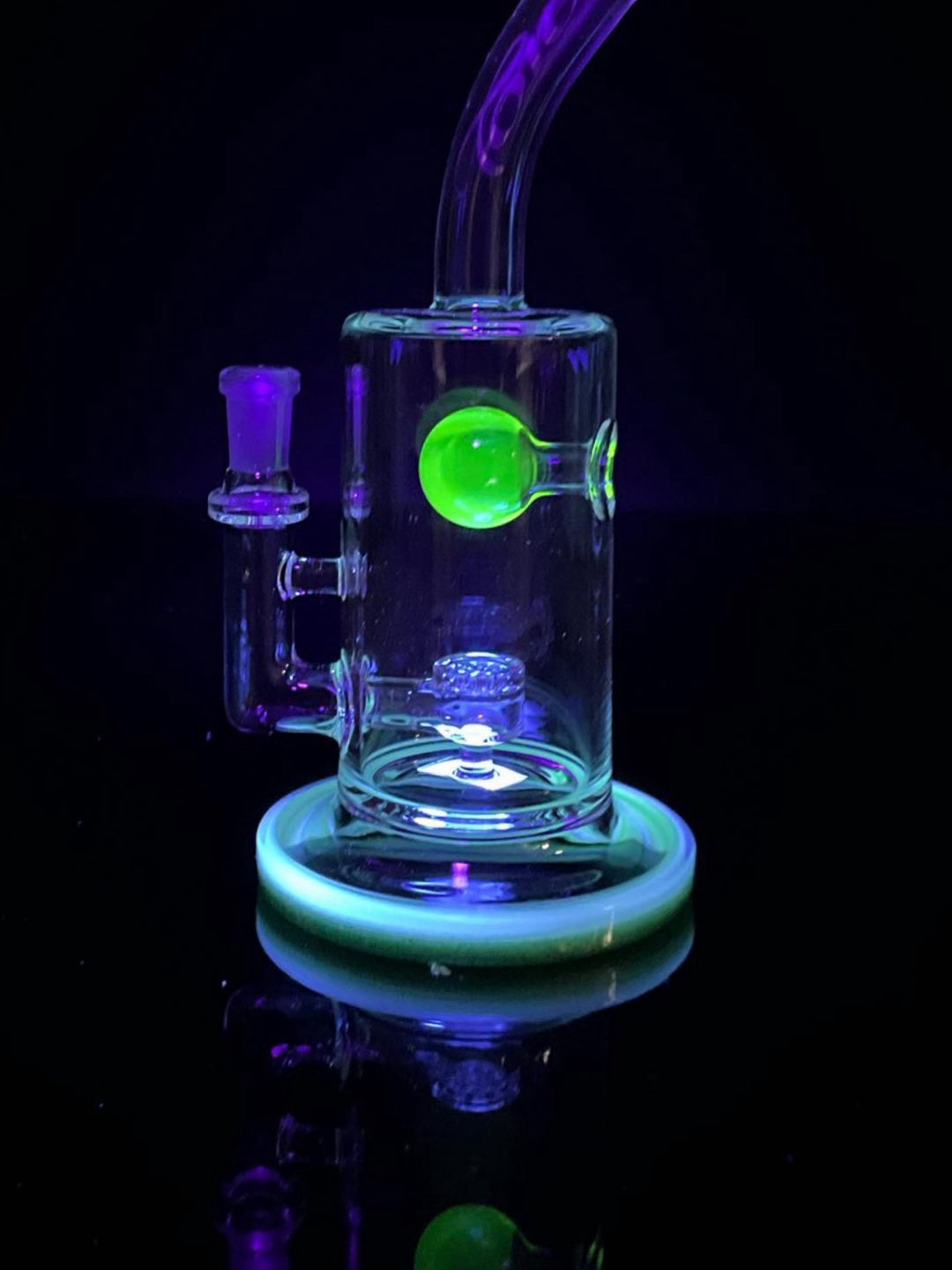 Preview pic of Blu V & Illumanti  Toro Jetball