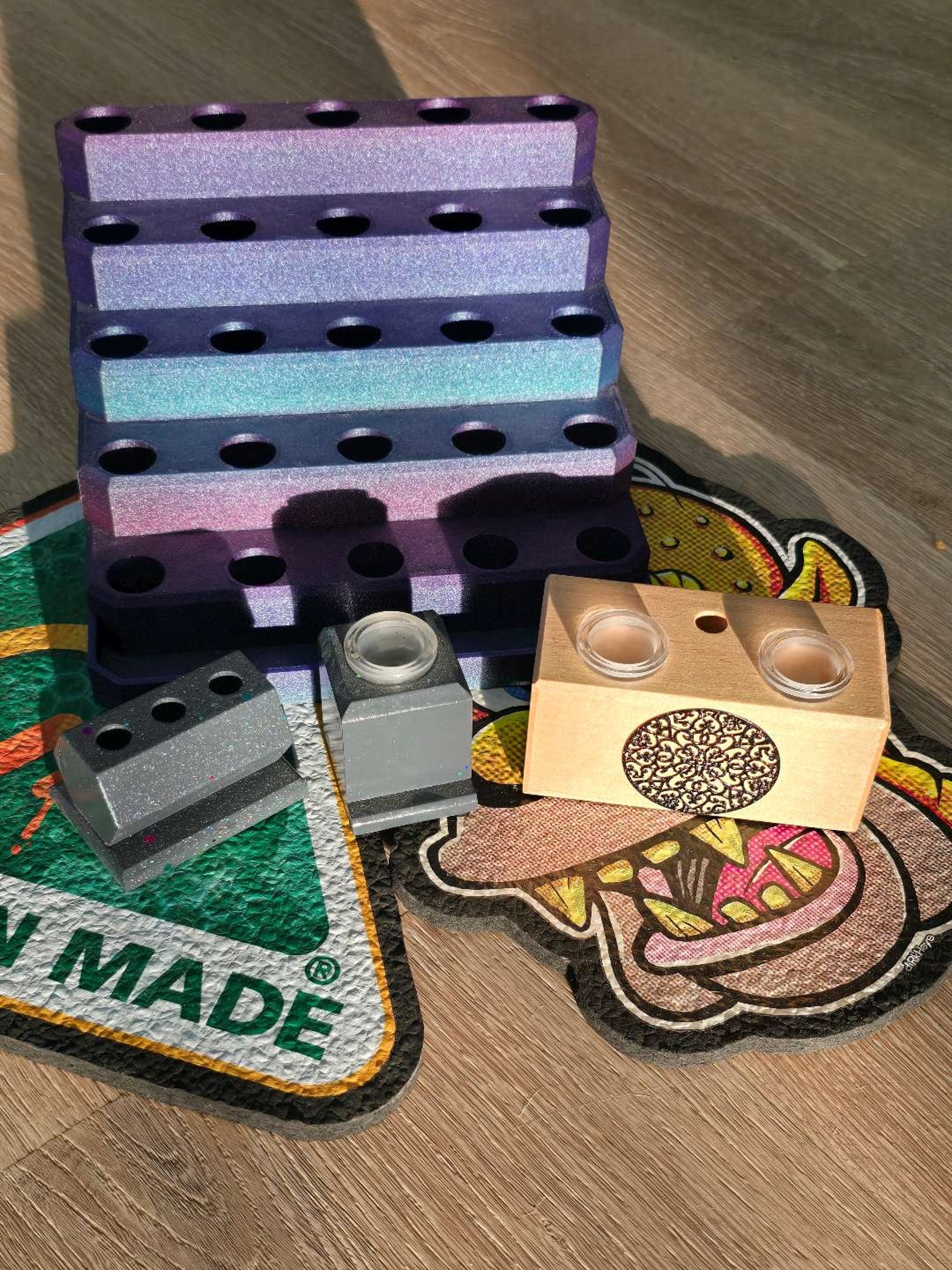 Slide stand/mat bundle image 0
