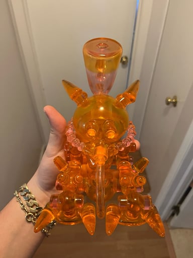 Preview pic of Banjo glass