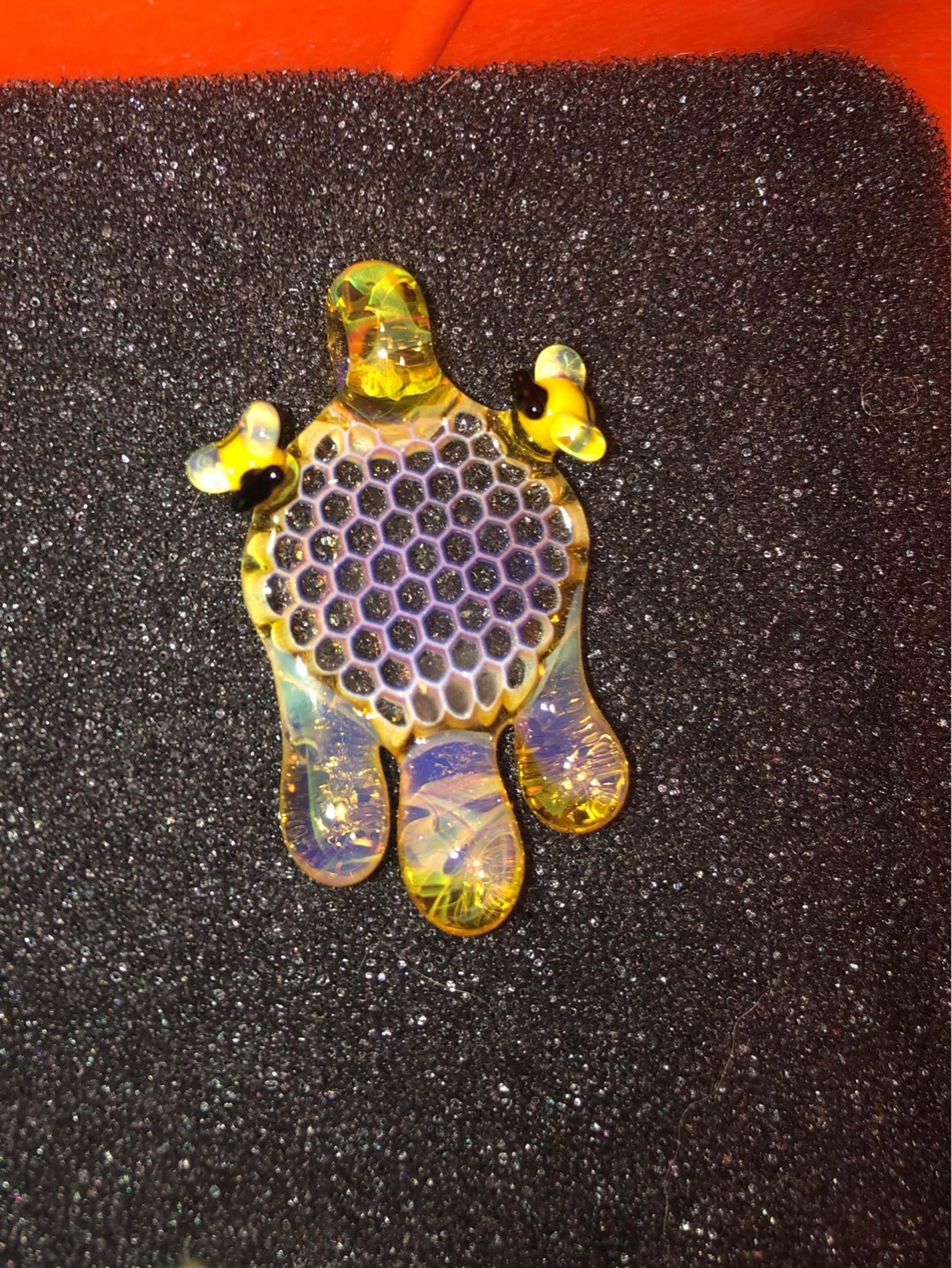 Preview pic of Joe P HoneyComb Small Pendant
