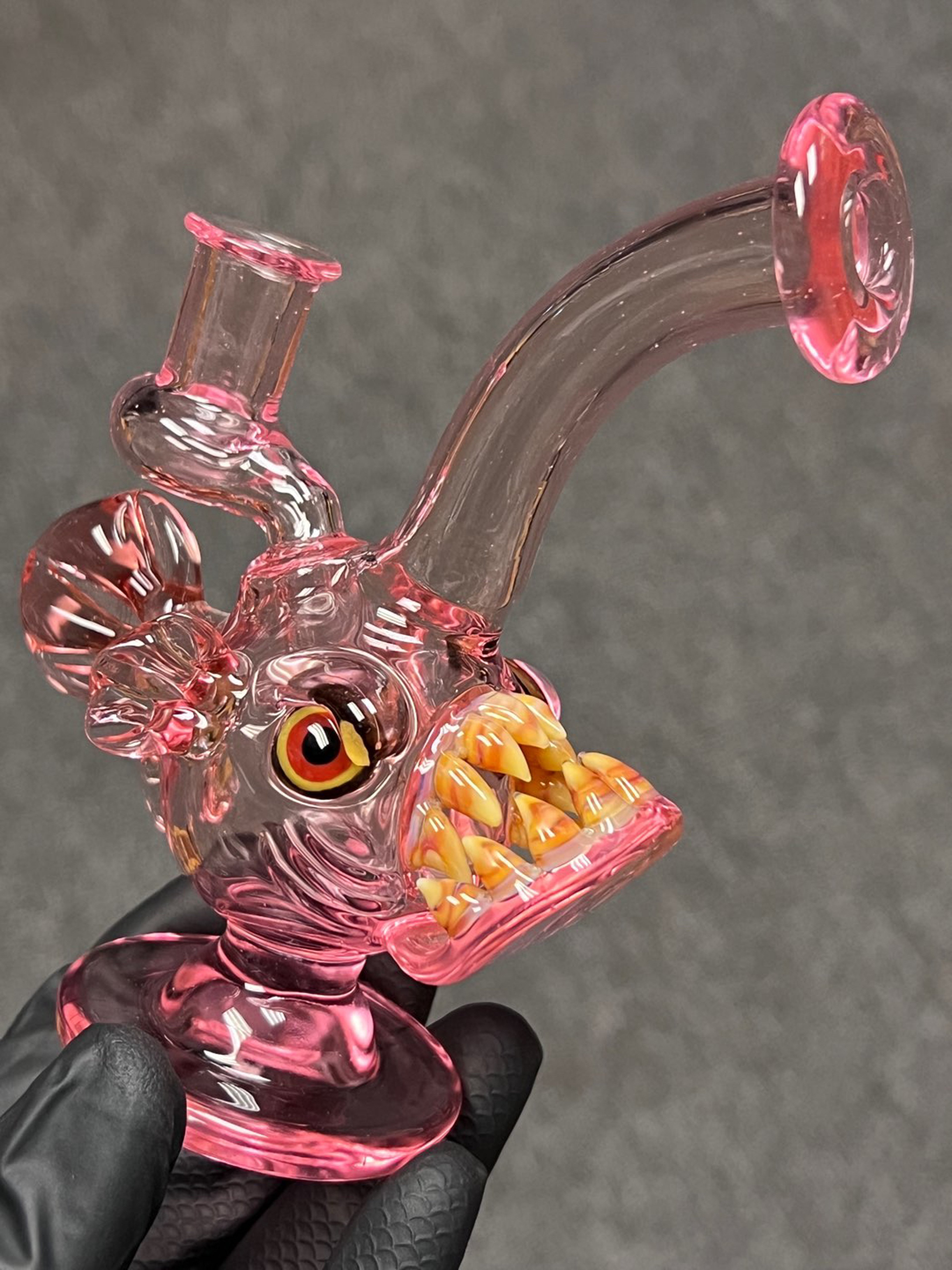 Preview pic of Wyomingmofo glass angler fish