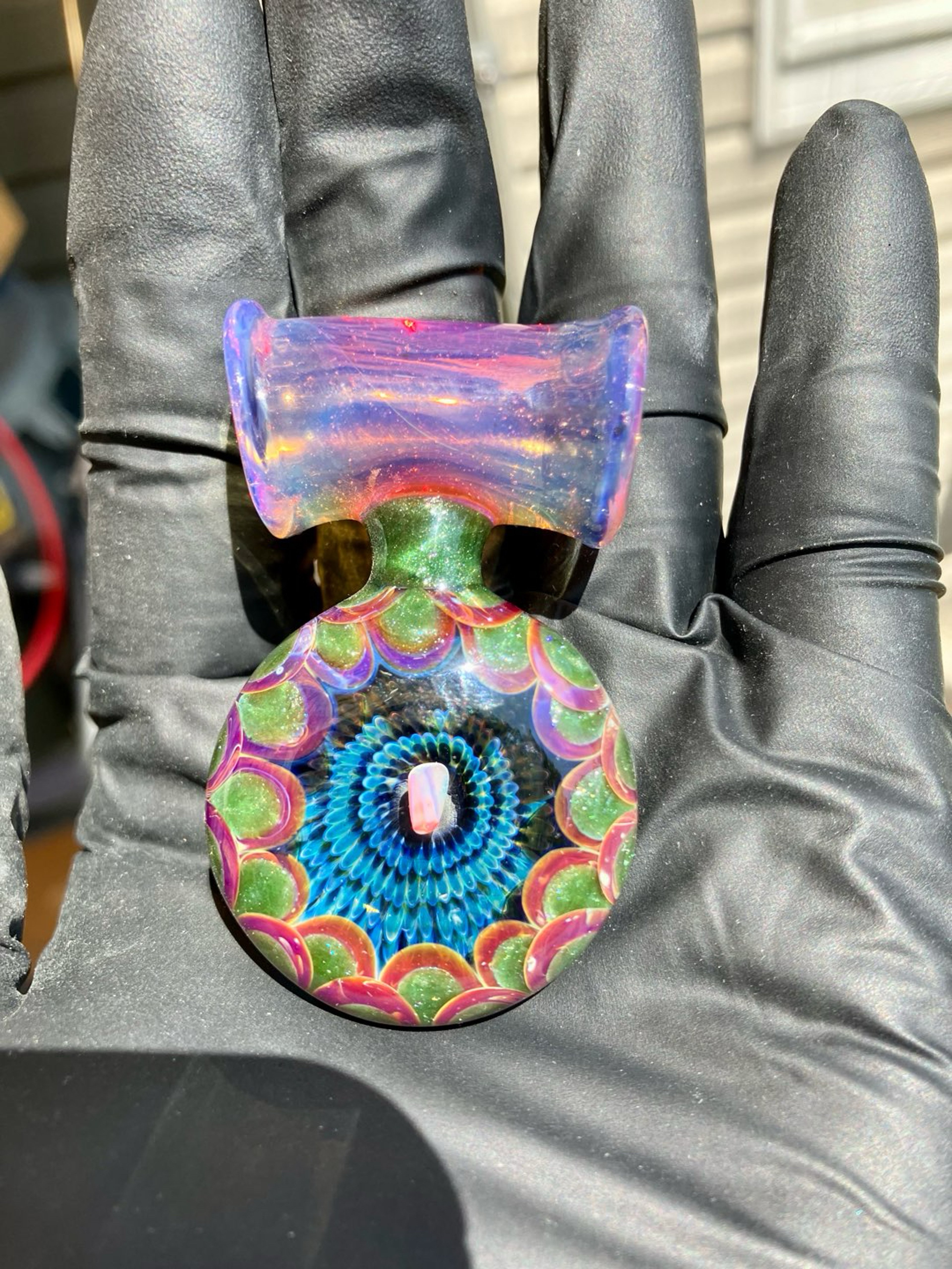 Preview pic of Implosion pendant with floating opal