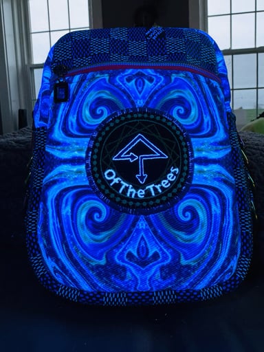 Preview pic of 🔥1/1  CUSTOM HANDMADE🔥 UV BACKPACK 🎒 /CROSSBODY RAVE BACKPACK QUALITY 🧐