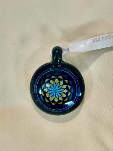 Preview pic of New Bo Howe pendant