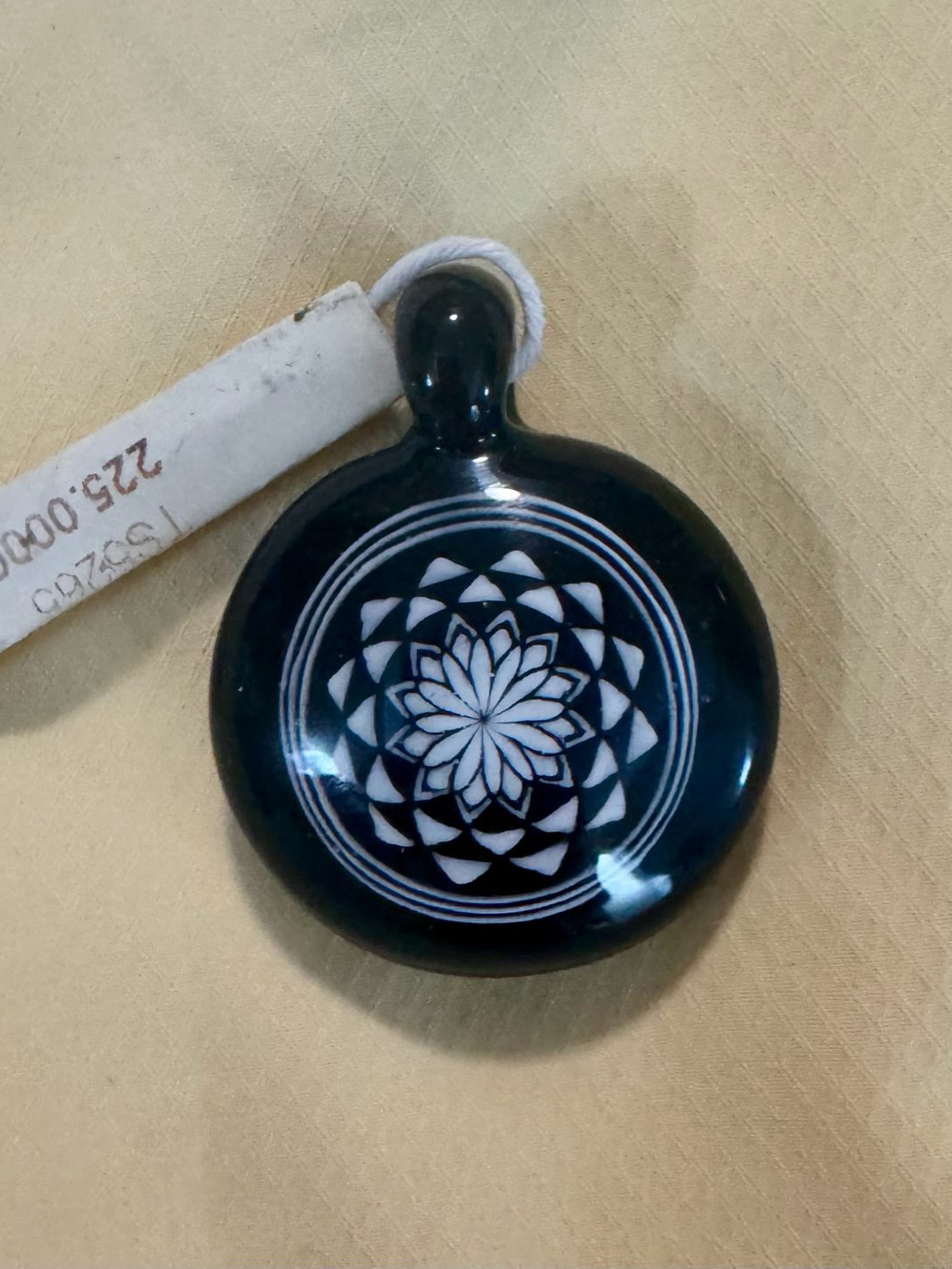 Preview pic of New Bo Howe pendant