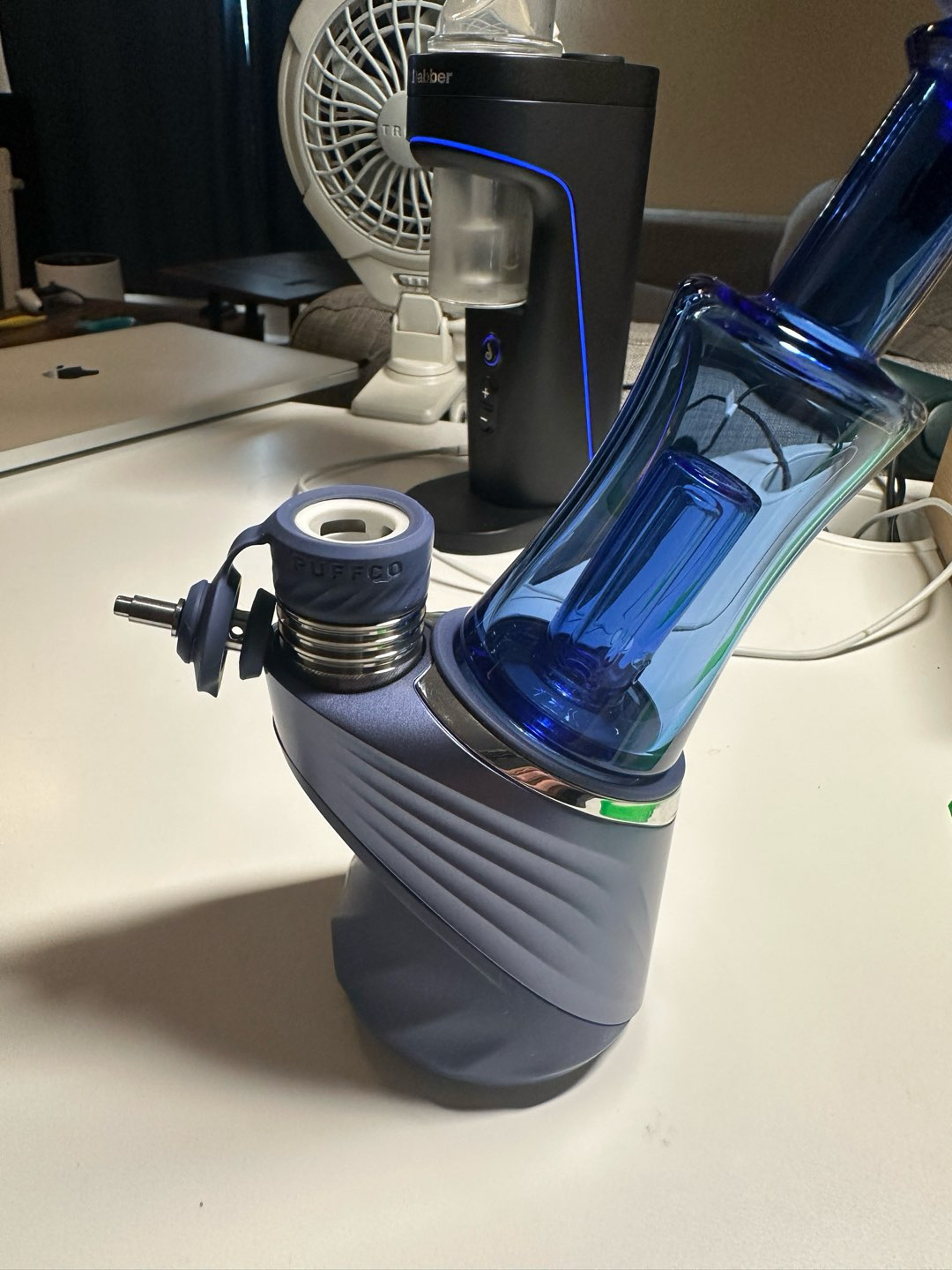 Preview pic of Iridescent glass “shredder” Peak/Peak Pro