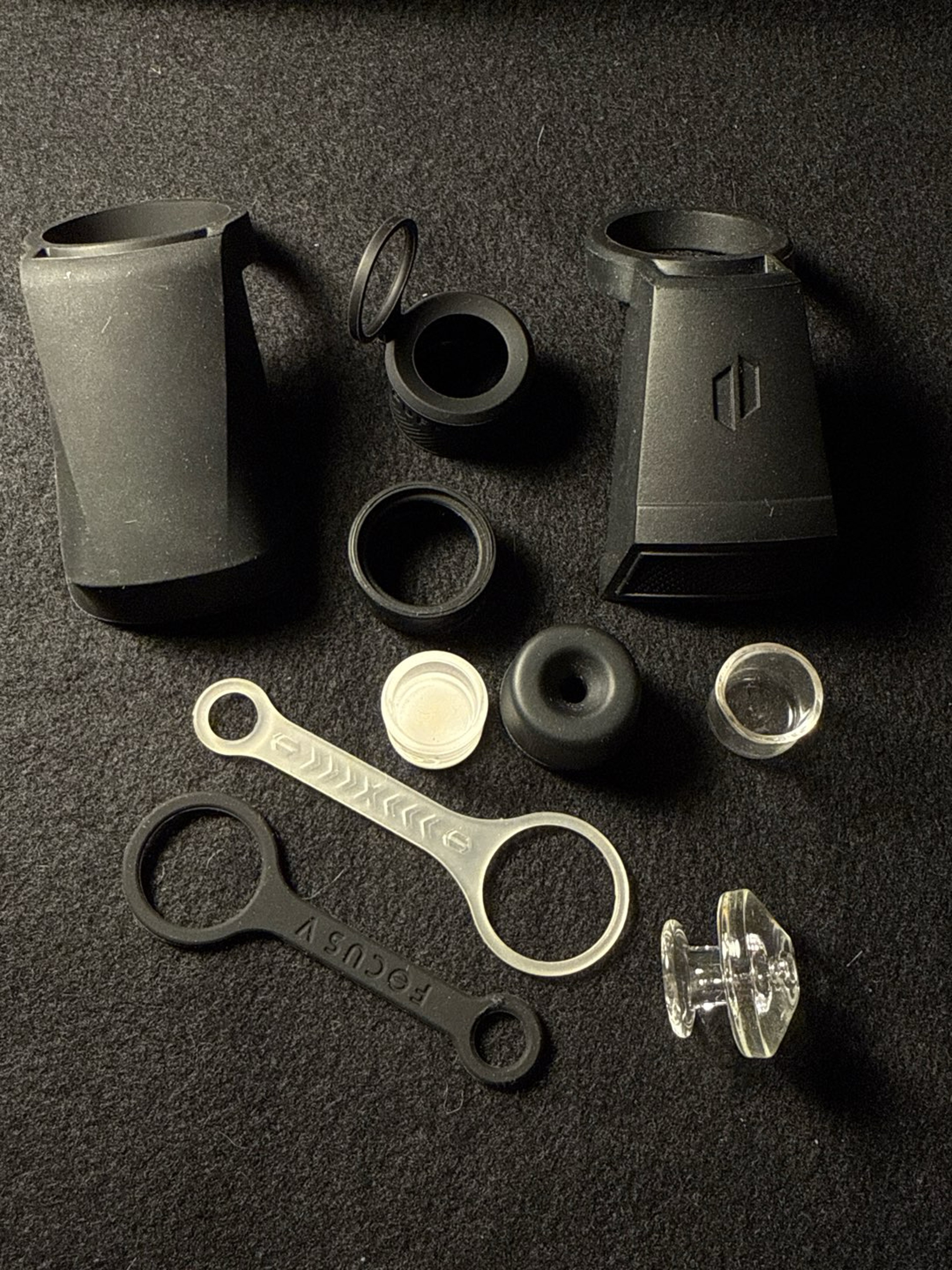 Preview pic of OG Puffco accessory bundle including eternal quartz