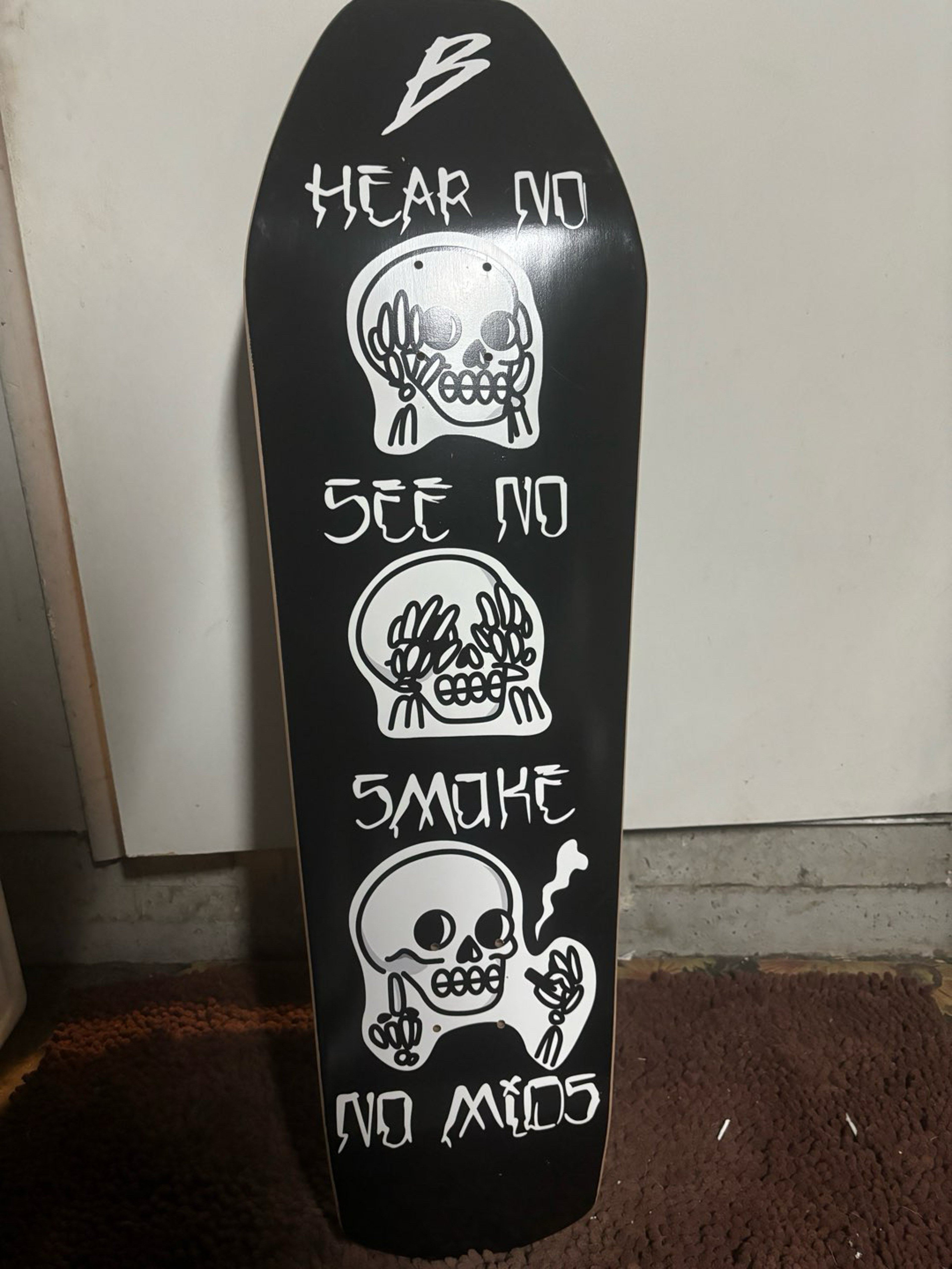 Preview pic of Bosky skate deck