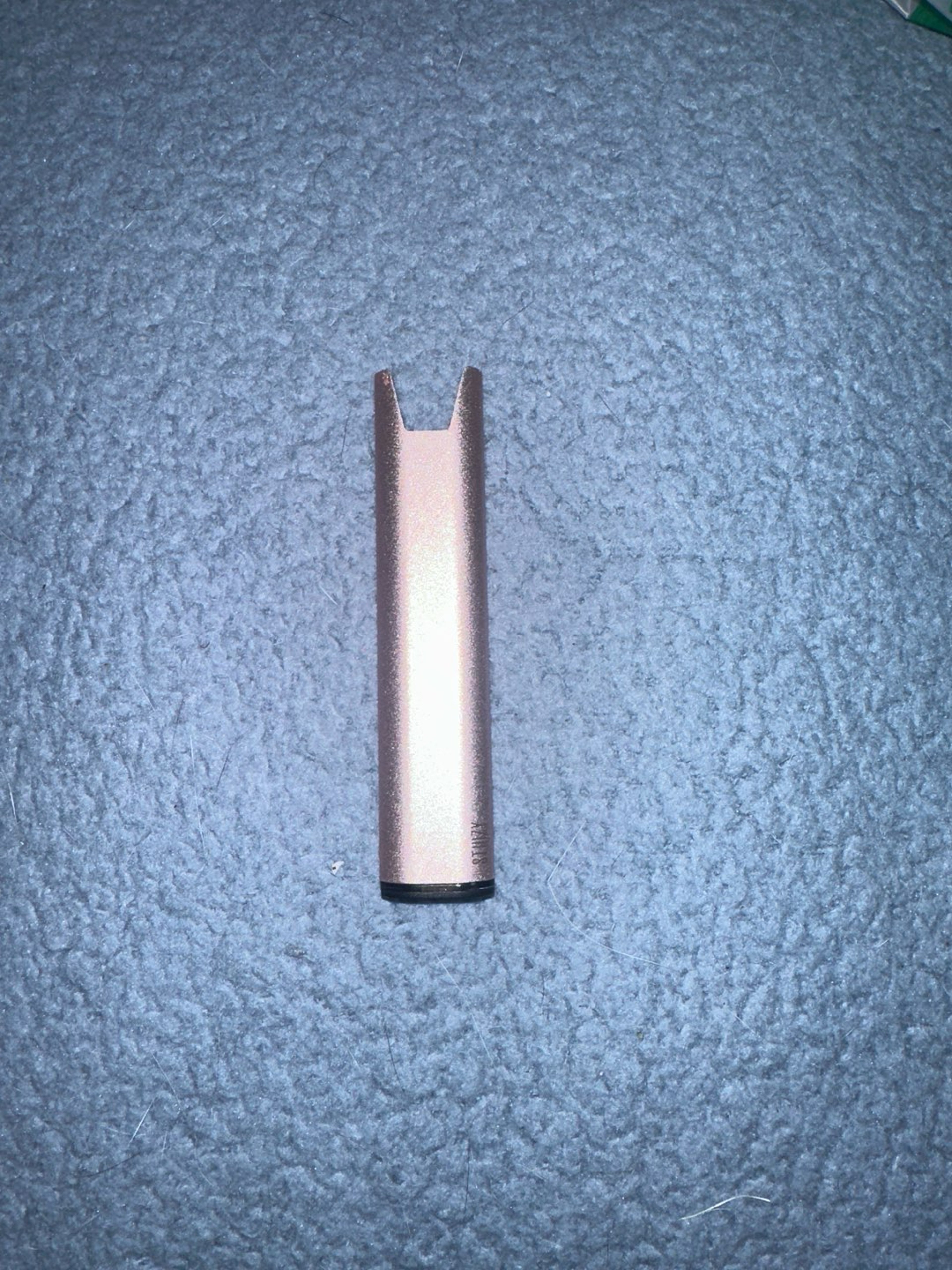 Preview pic of Rose gold stiiizy battery