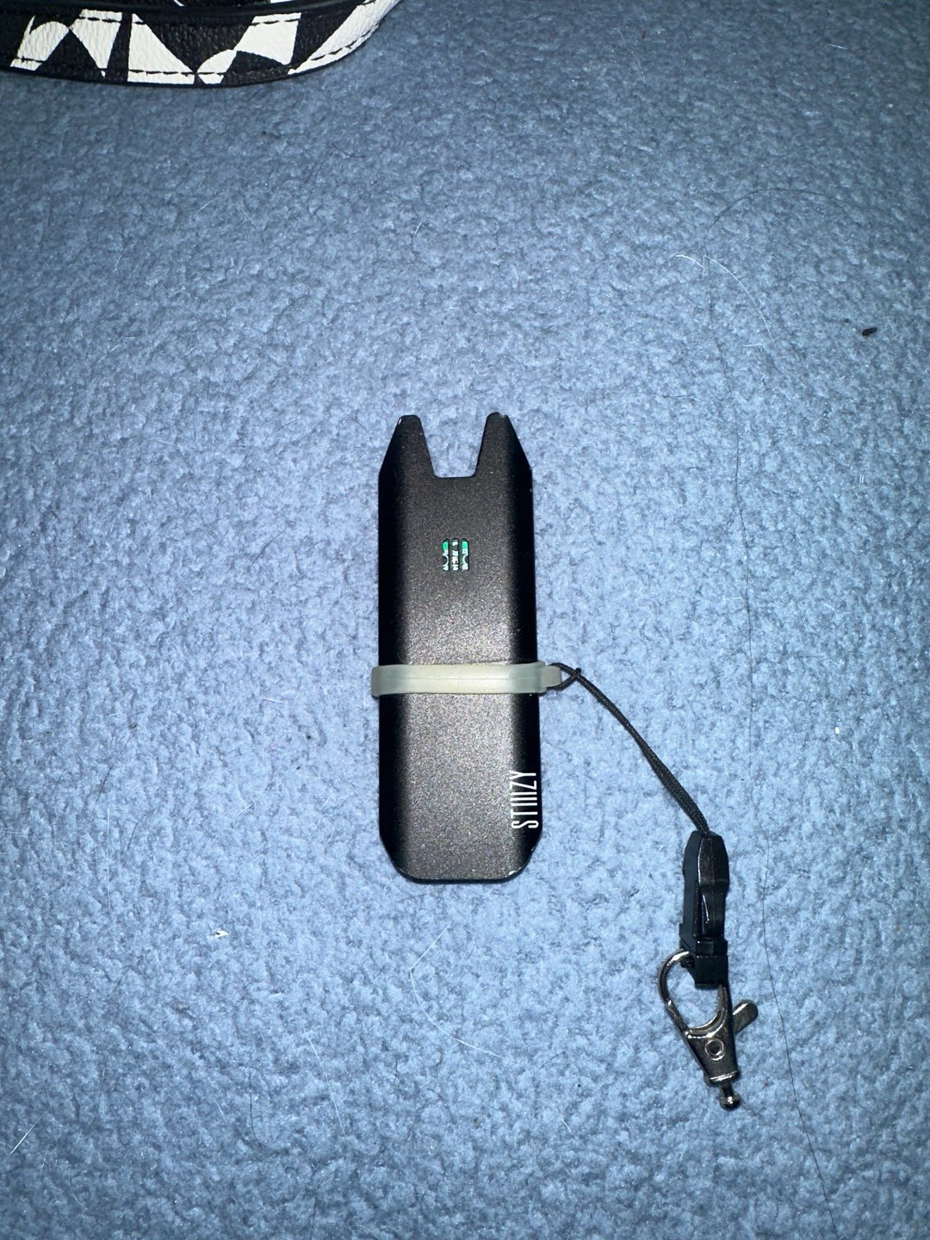 Preview pic of Biig stiiizy battery