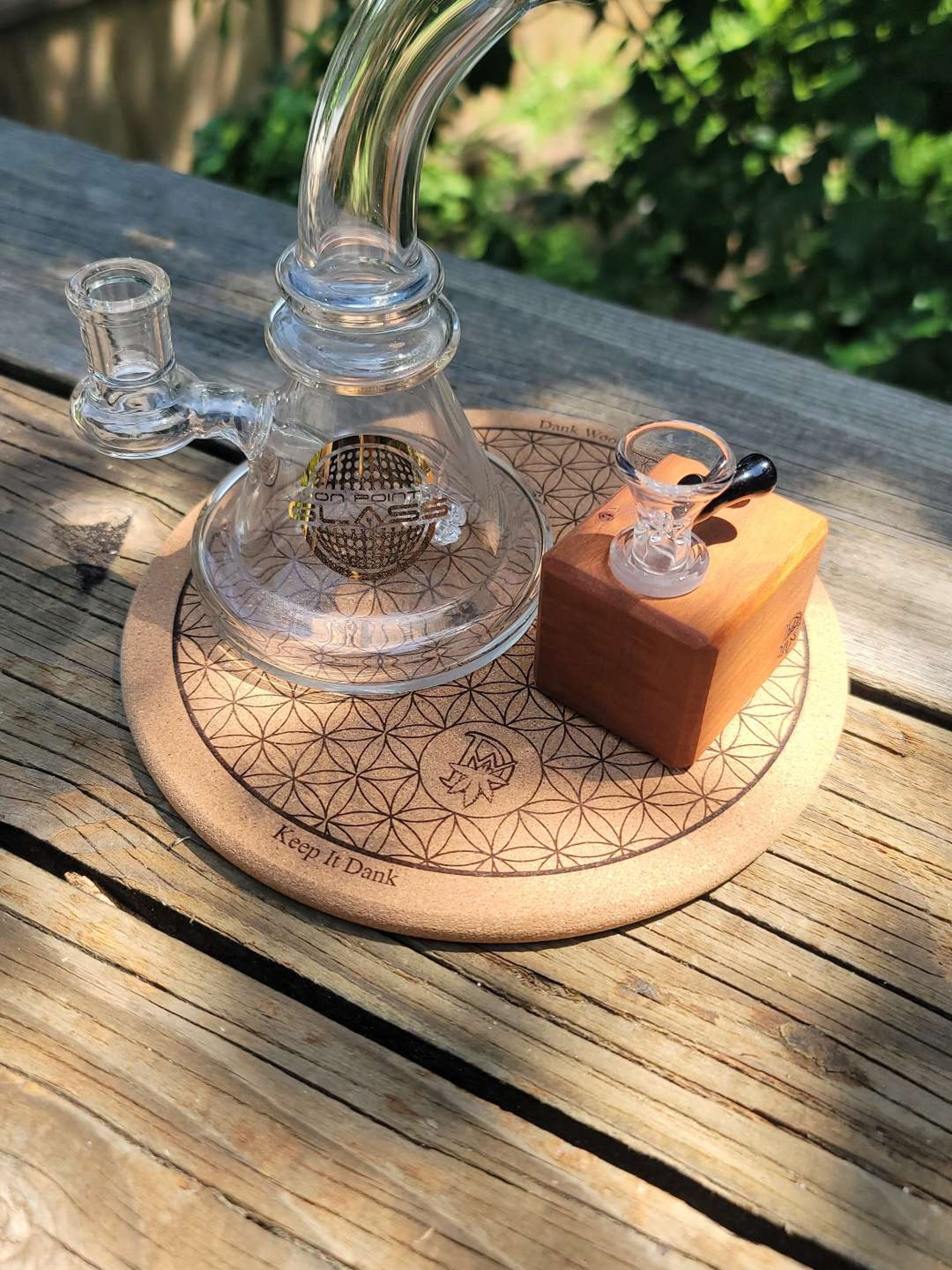 Preview pic of On Point 14mm mini beaker rig with Cherry stand and cork mat