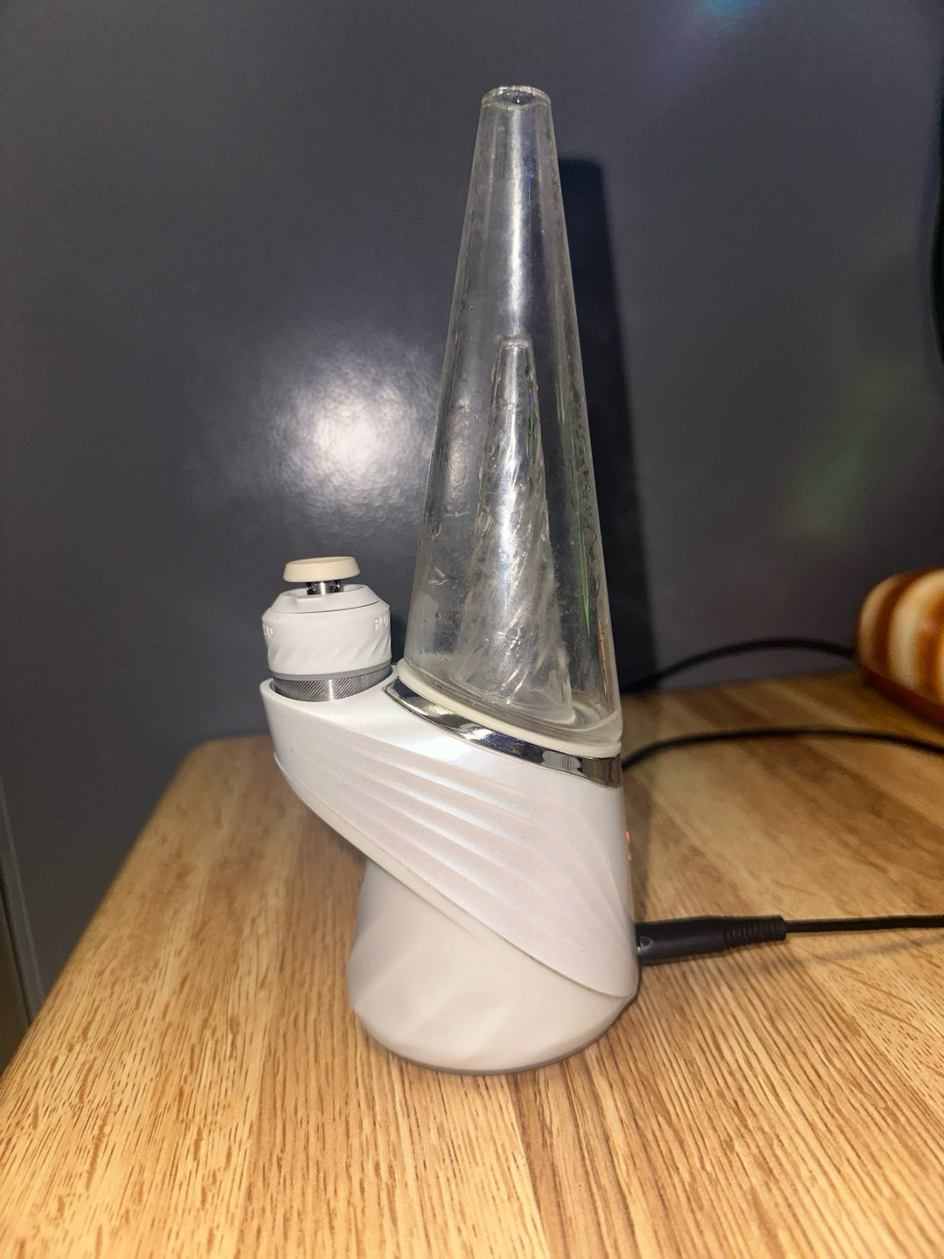 Preview pic of Puffco Peak Pro - 2023 Pearl