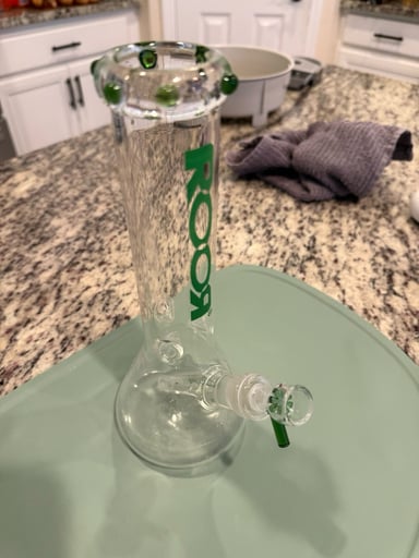 Preview pic of Roor Beaker Bong
